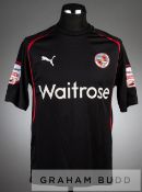 Noel Hunt signed black and red Reading no.10 away jersey, season 2010-11, short-sleeved with