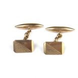 9 ct yellow gold cufflinks.