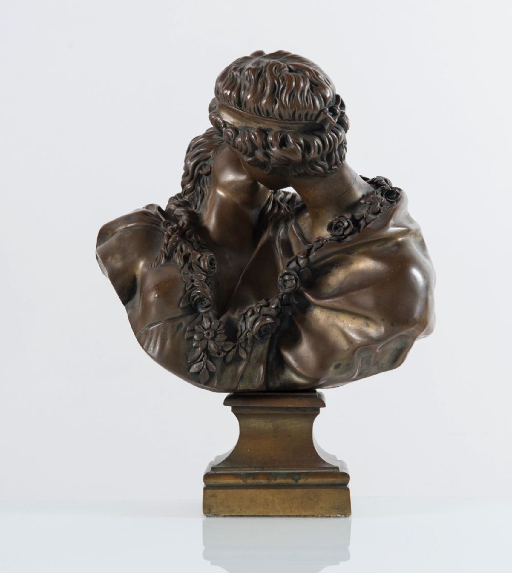 Scultura in bronzo “Il bacio”, XIX-XX secolo. - Image 2 of 3