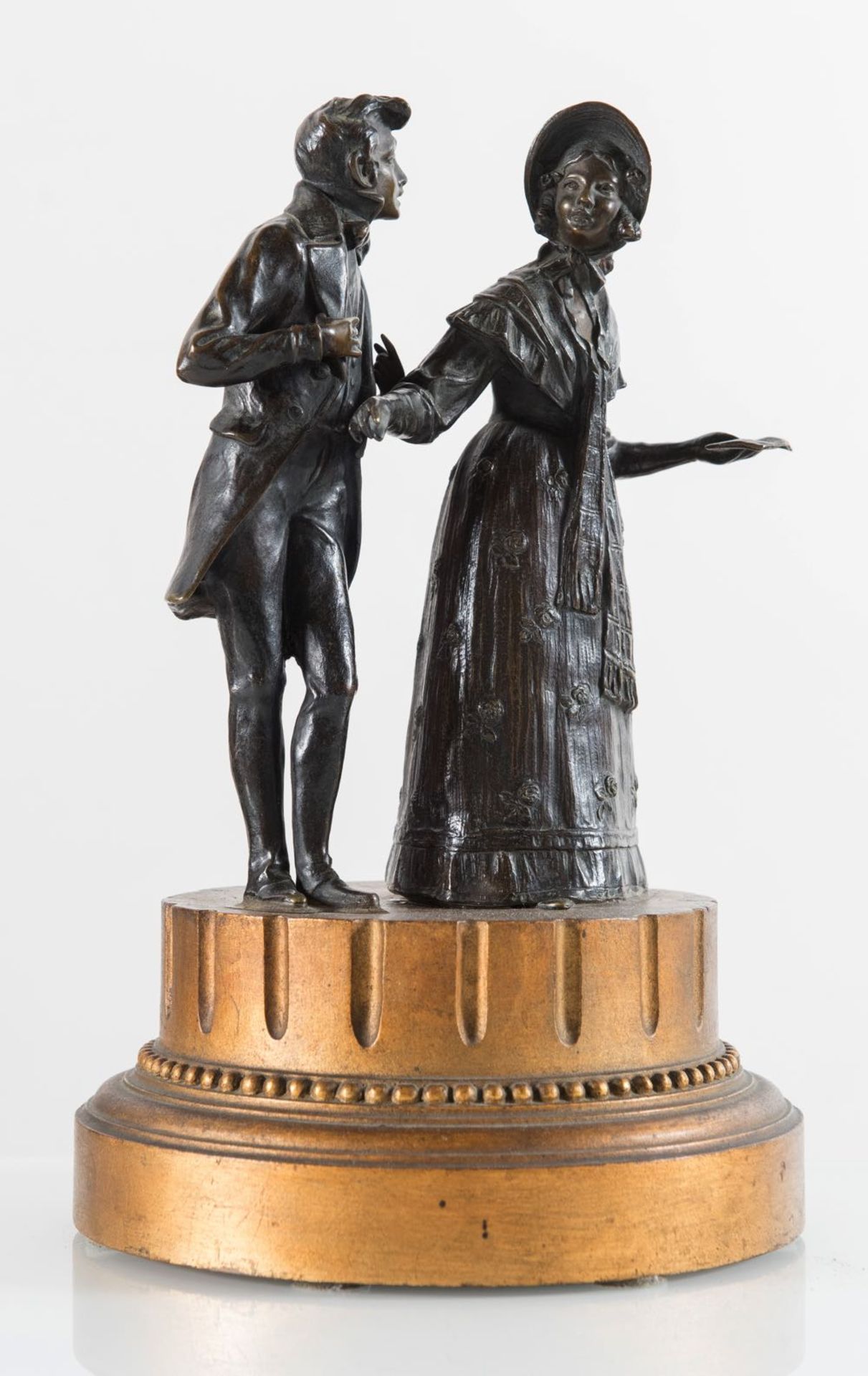 Scultura in bronzo “Il corteggiamento”, XIX-XX secolo. - Image 2 of 3