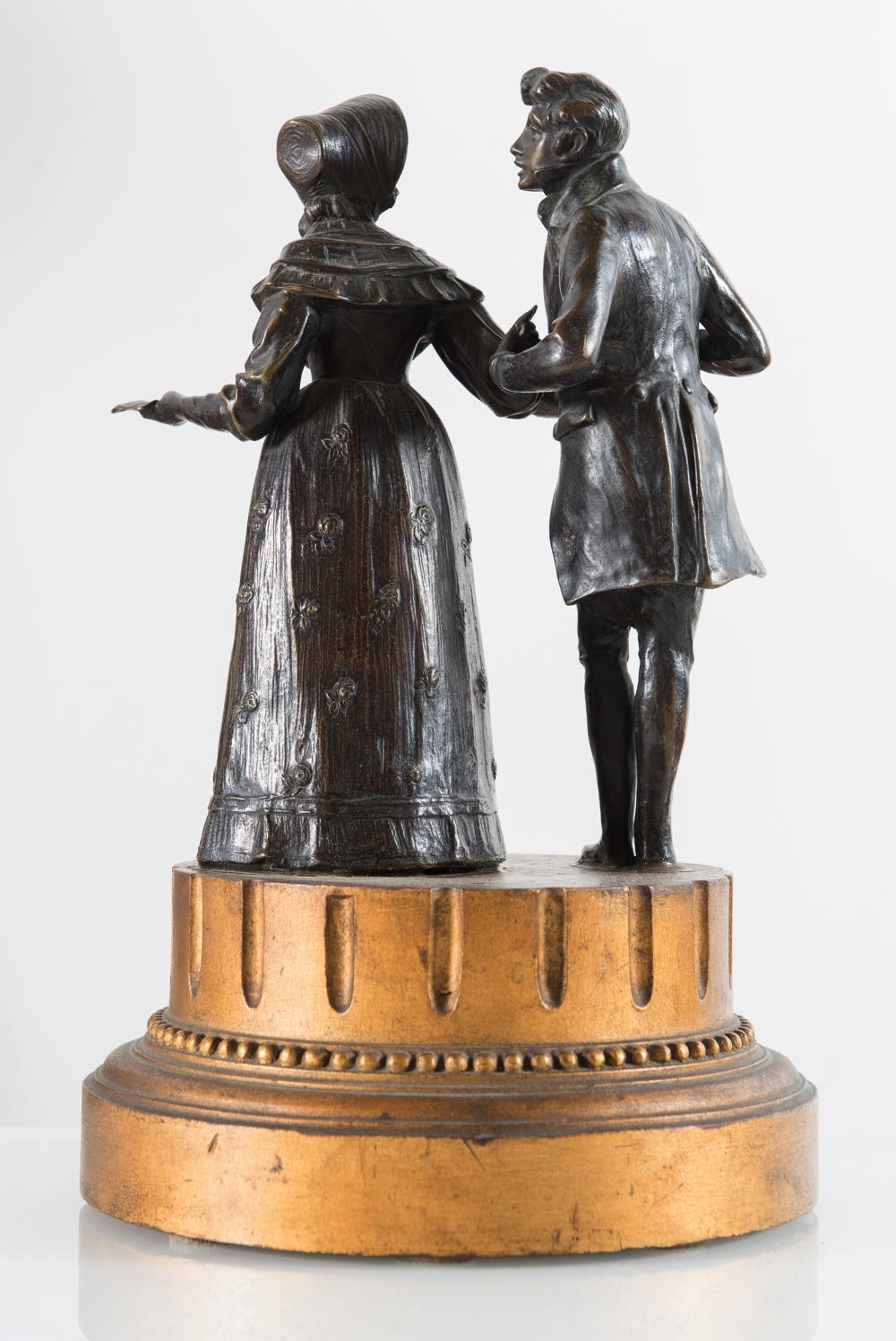 Scultura in bronzo “Il corteggiamento”, XIX-XX secolo. - Image 3 of 3