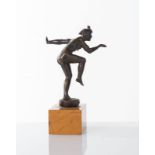Francia - Anni ‘30, Scultura in bronzo raffigurante “Danzatrice Egiziana”.
