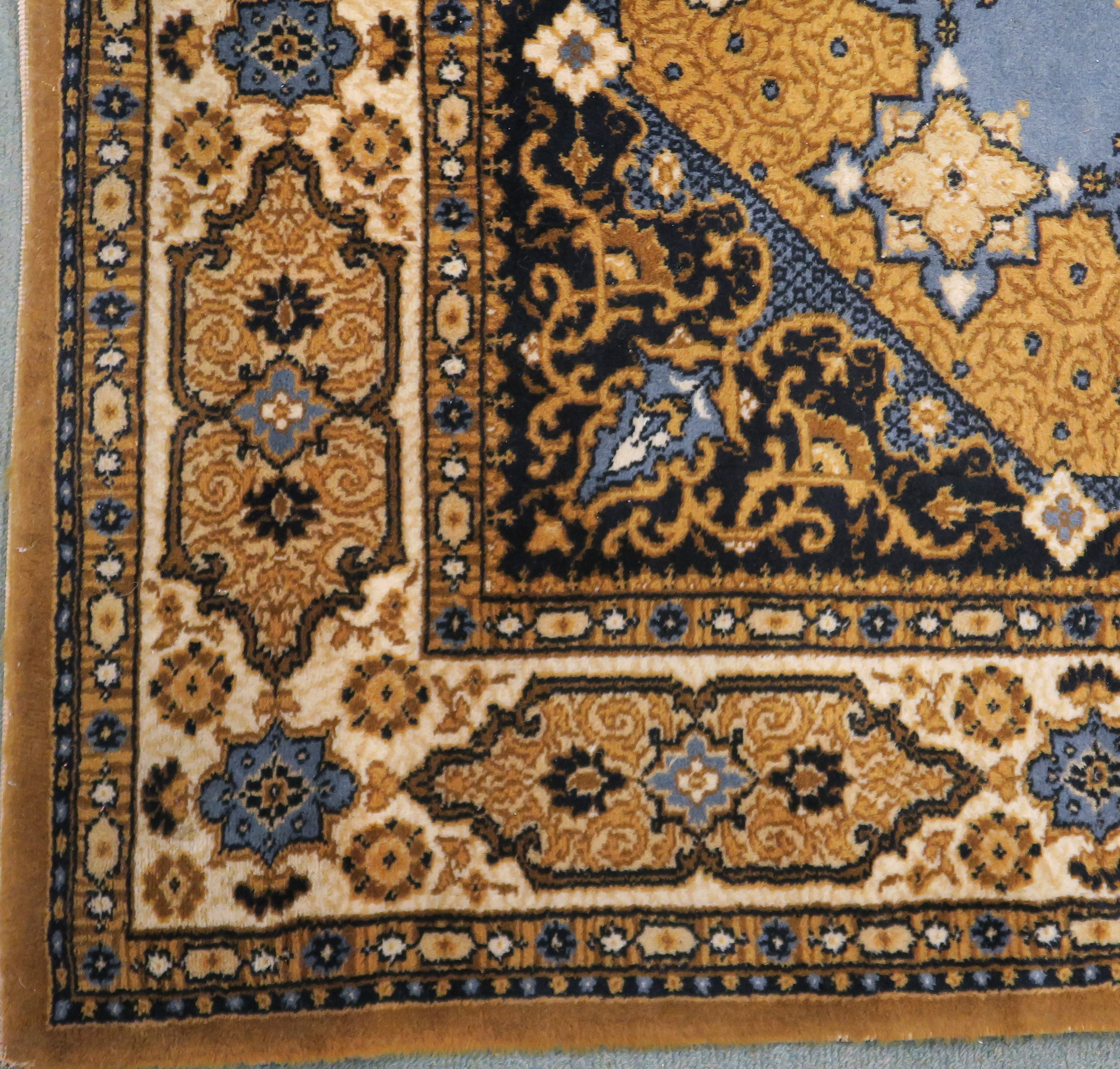 A blue ground Louis de Poortere rug with central medallion, 200cm x 300cm Condition Report: - Image 4 of 5