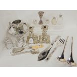 A tray lot of EP - candlesticks, toastracks, bowl, asparagus tongs etc Condition Report: Available
