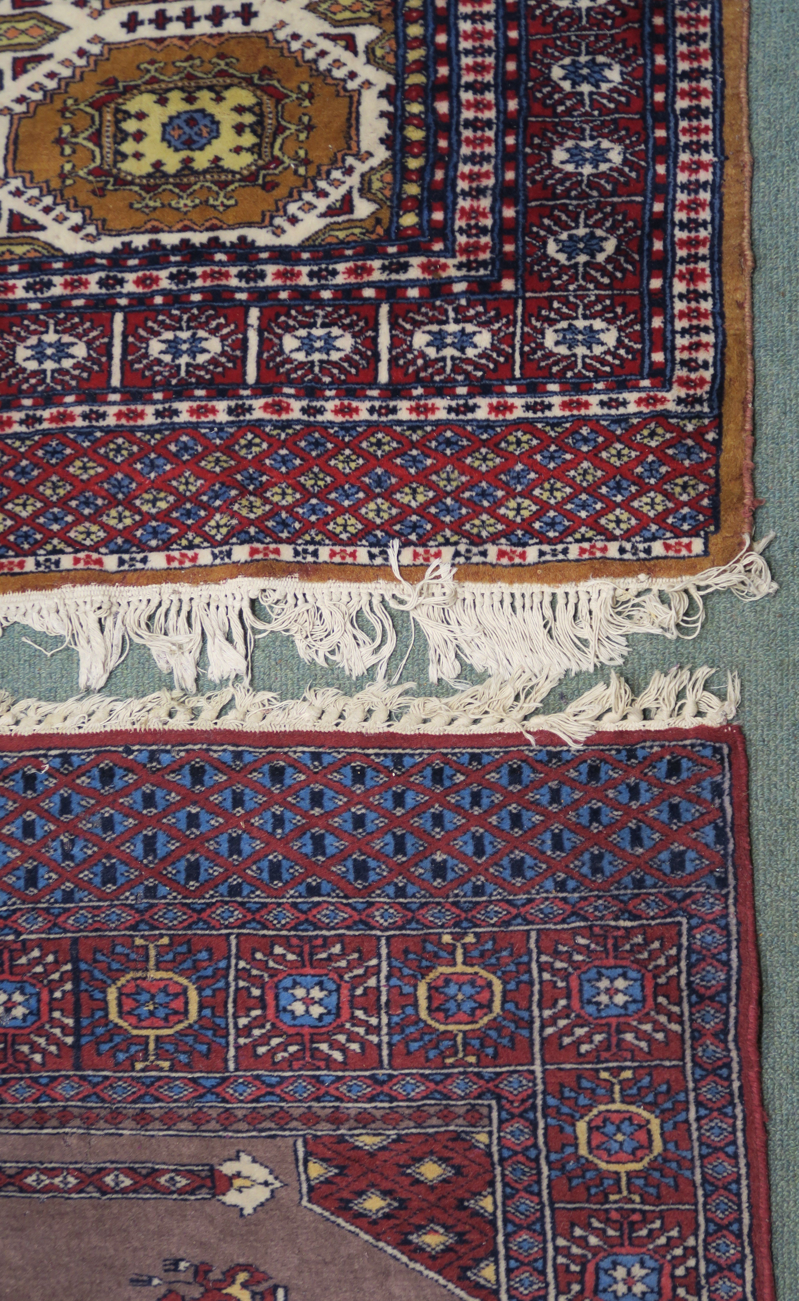 Two Eastern style rugs, 122cm x 82cm and an Eastern style runner, 154cm x 61cm (3) Condition Report: - Image 5 of 6