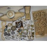 A collection of vintage costume jewellery Condition Report: Not available for this lot