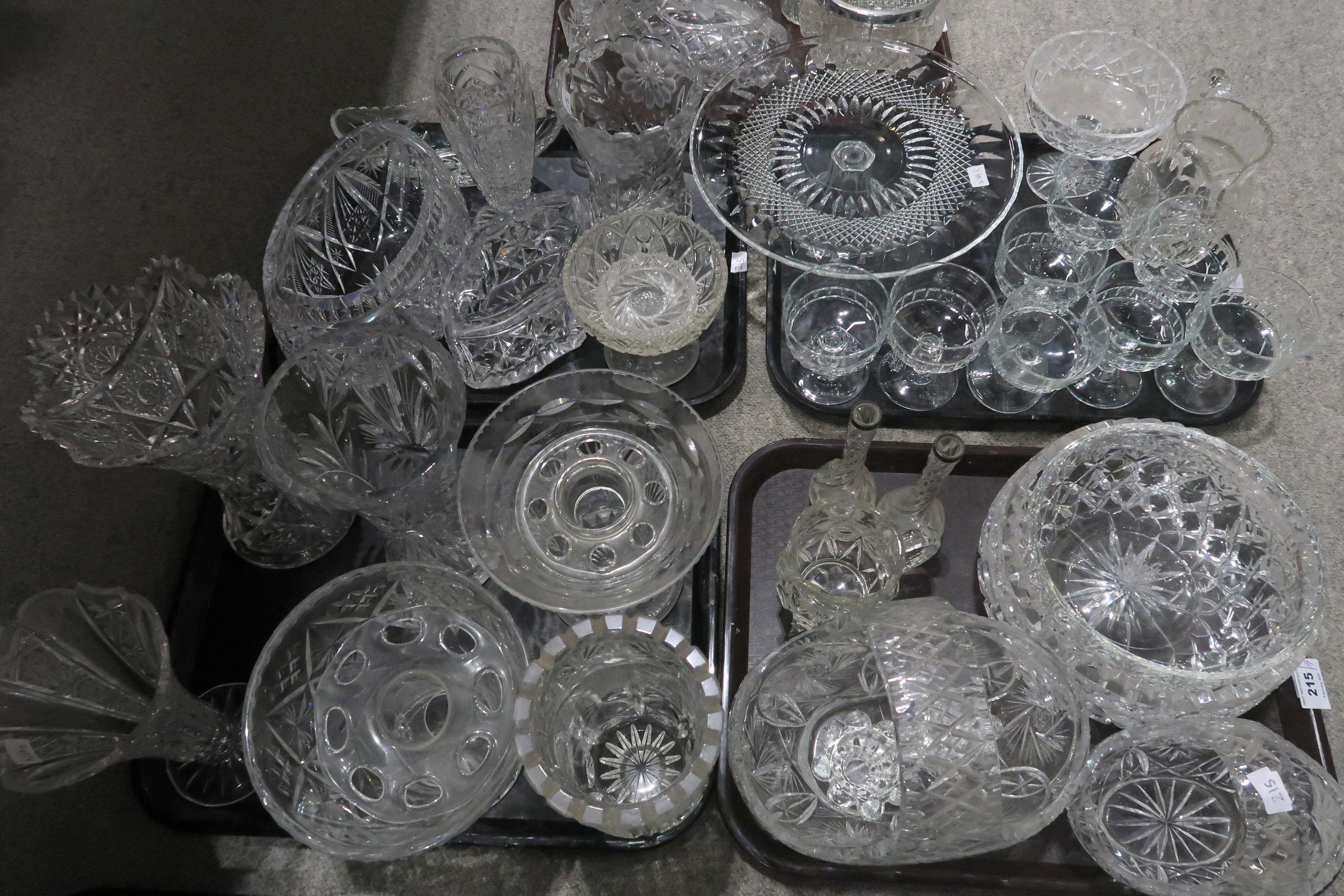 A large collection of cut glass, crystal and other glassware including bowls, vases, dishes etc - Image 4 of 5