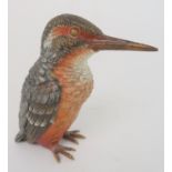 AN EARLY 20TH CENTURY COLD PAINTED BRONZE OF A KINGFISHER 9.5cm high Condition Report: Some losses