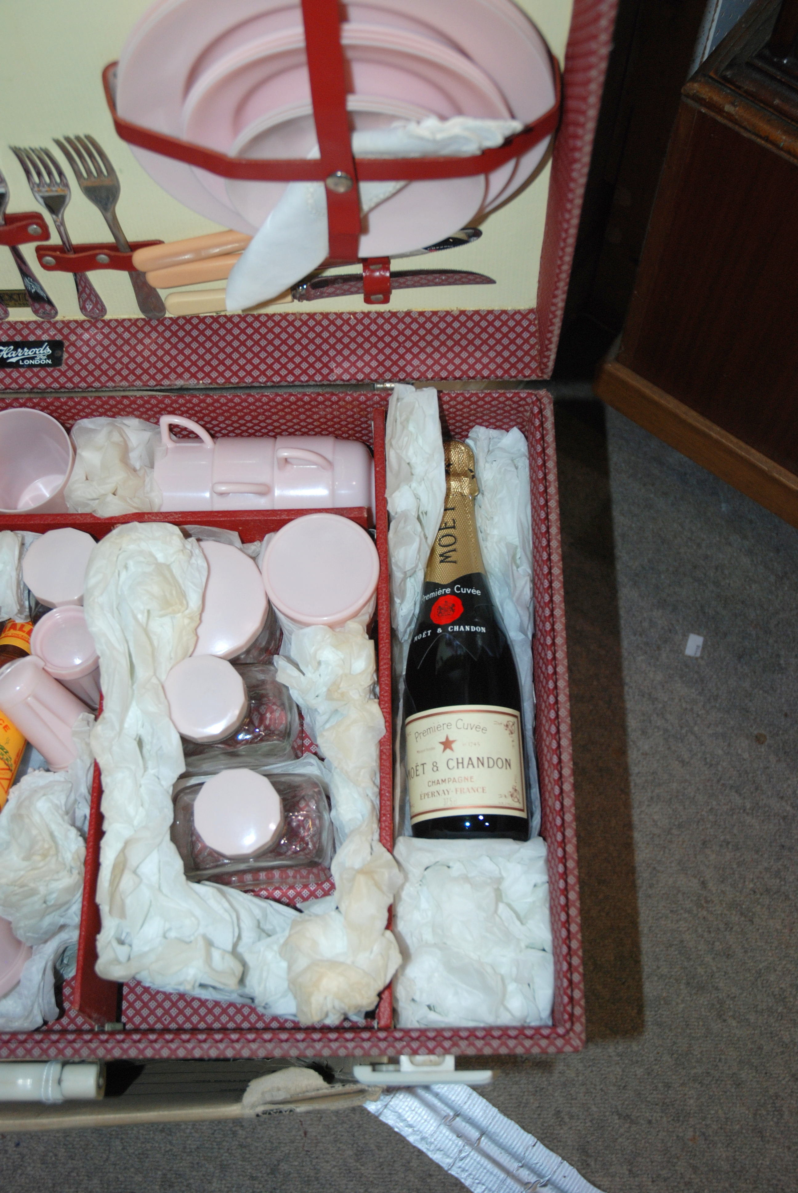 A vintage Harrods picnic set complete with two half bottles of Moet & Chandon champagne with paper - Image 3 of 4