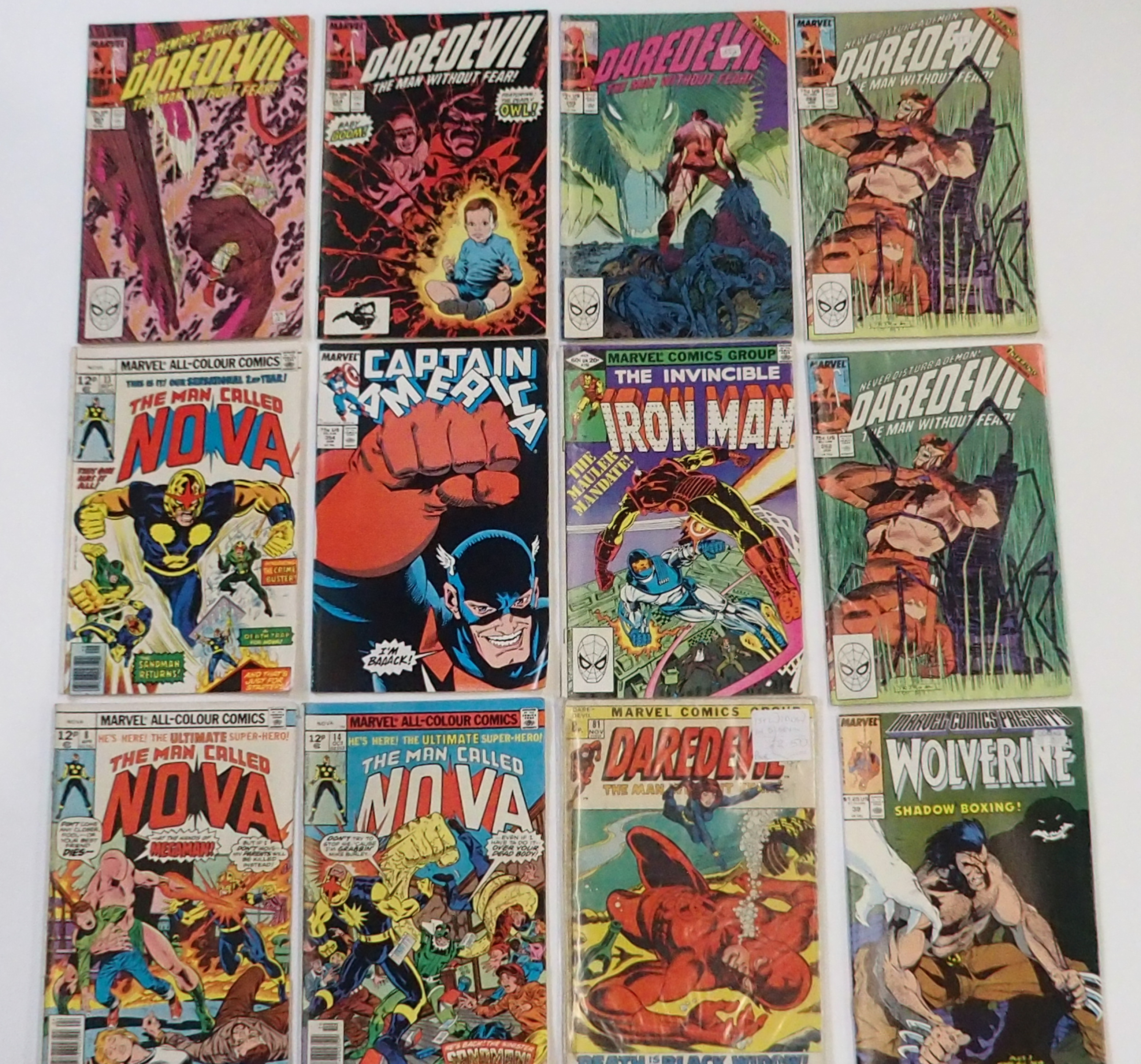 A collection of approximately one hundred and fifty Marvel comics Daredevil, Spider Woman etc This - Image 2 of 2