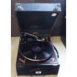 A Columbia Viva'tonal Grafanola No.112A gramophone Condition Report: Available upon request