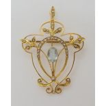 A yellow metal Edwardian aquamarine and pearl pendant brooch, weight 4.3gms Condition Report: