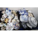 A lot comprising a selection of 19th & 20th century ginger jar, tureen, trinket dish and biscuit