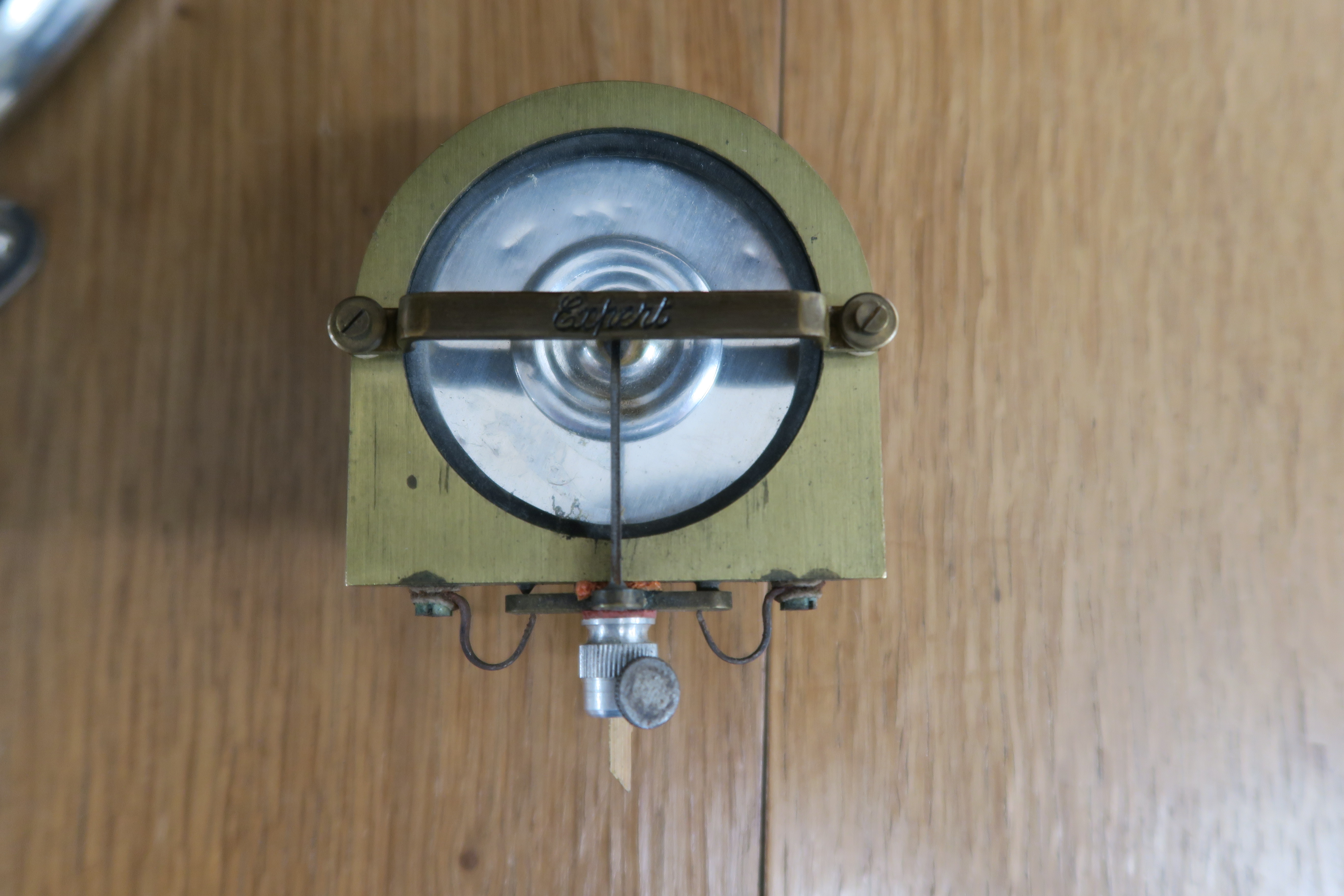 AN EXPERT HANDMADE GRAMOPHONE with chrome arm and pick up in oak case on oak stand, 105cm high x - Image 9 of 17