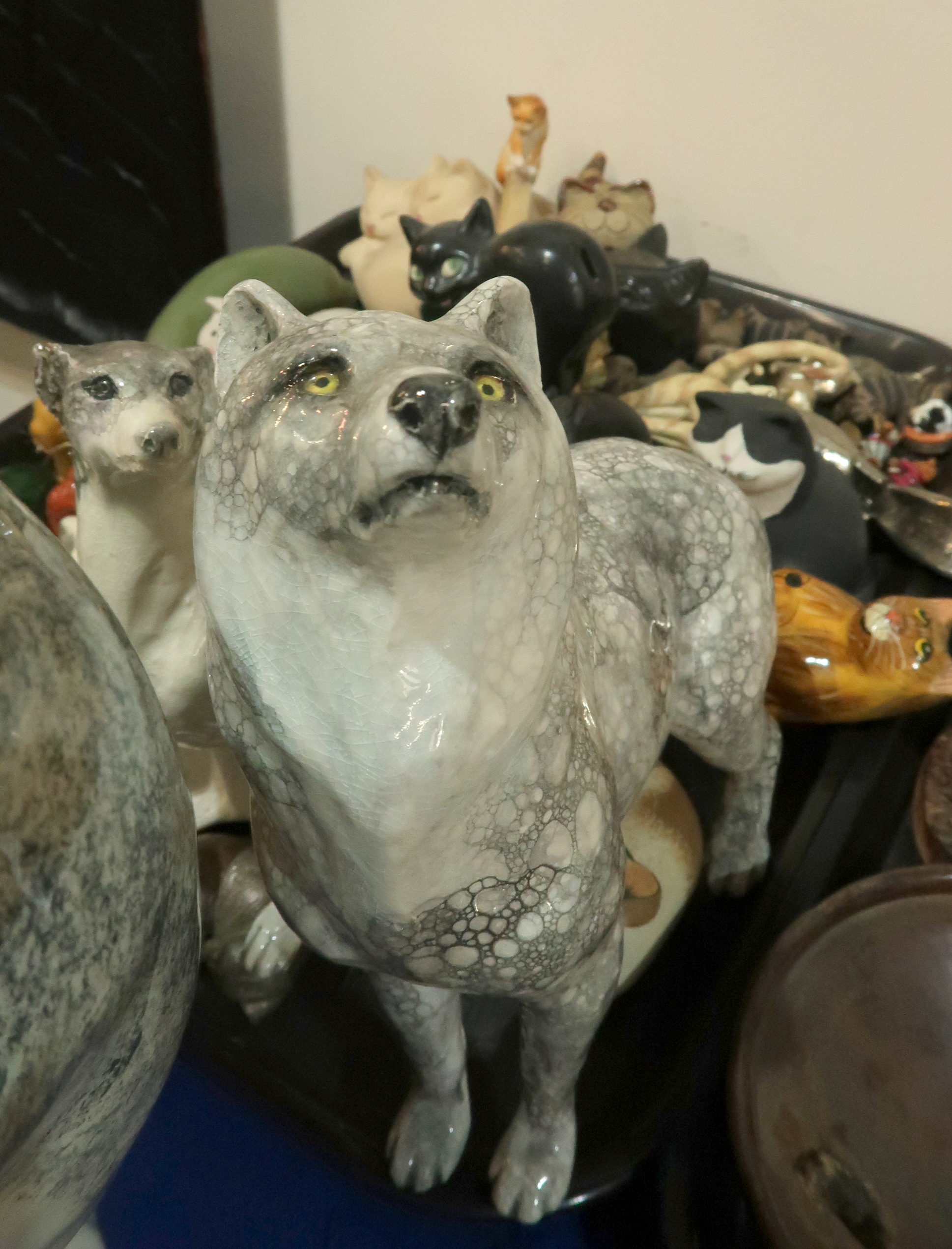 A lot comprising a Staffordshire model of a cat with glass eyes, examples by Lladro & Border Fine - Image 3 of 3