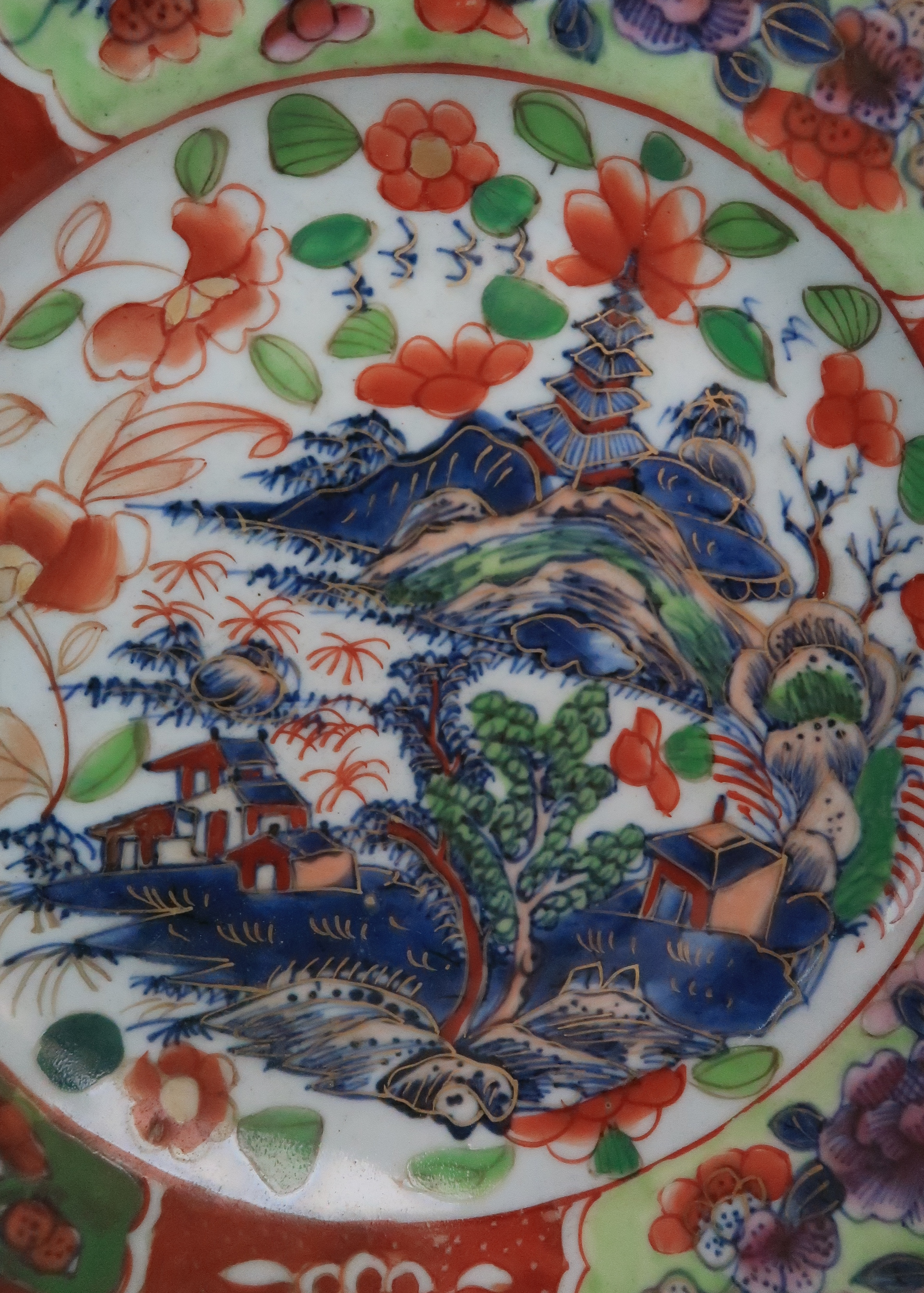 THREE CHINESE EXPORT IMARI PATTERN PLATES painted with vases of flowers and a landscape, 23 and 23. - Image 9 of 16