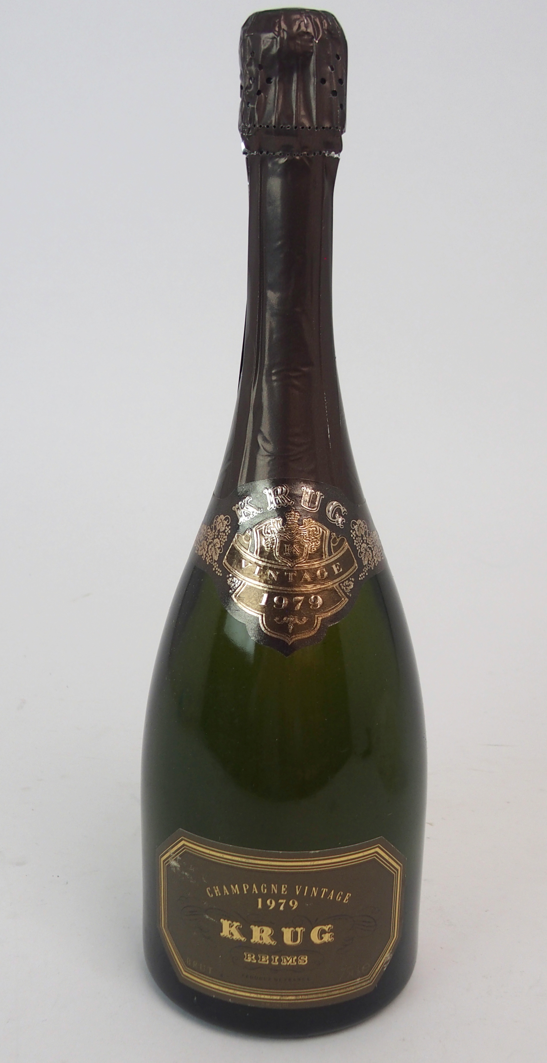 A BOTTLE OF KRUG VINTAGE CHAMPAGNE, 1979 75cl Condition Report: Available upon request