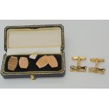 TWO PAIRS OF 9CT GOLD CUFFLINKS a pair in 9ct rose gold with both faces machine engraved with a wave