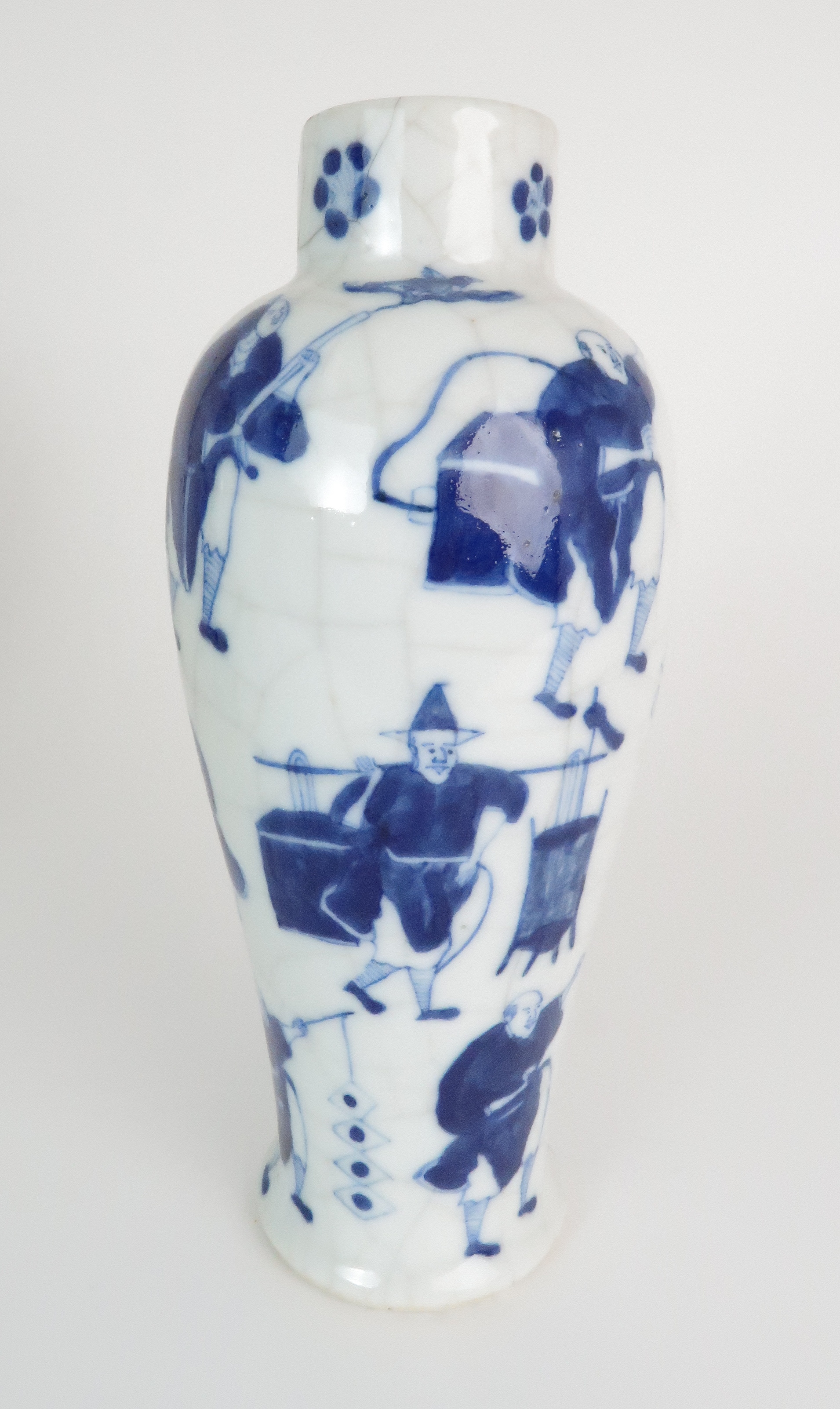 A CHINESE BLUE AND WHITE BALUSTER VASE AND COVER painted with numerous figures within foliate - Image 14 of 19