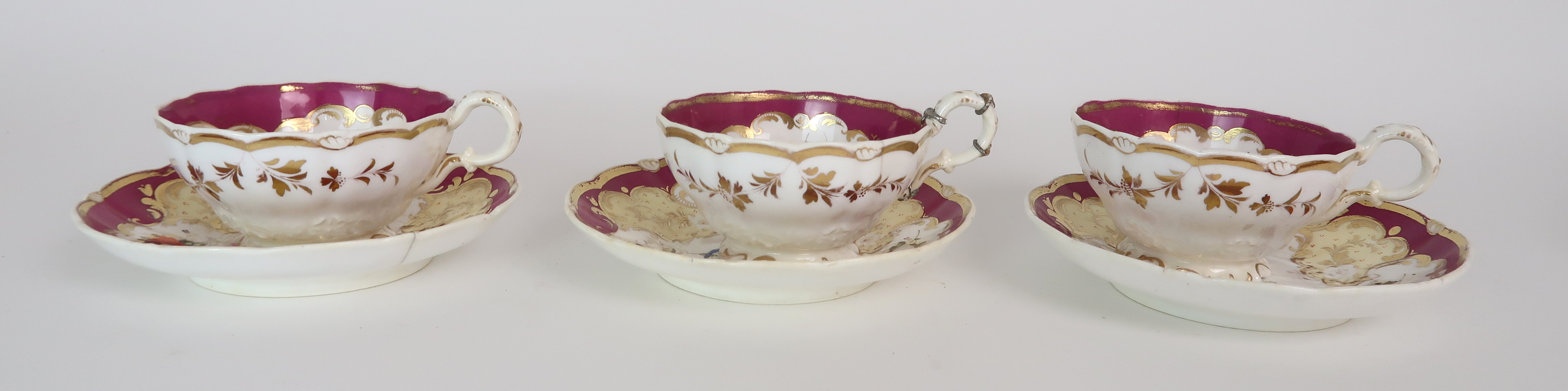 A HICKS AND MEIGH TEA AND COFFEE SET the white ground with maroon and gilt borders, surrounding - Image 9 of 13