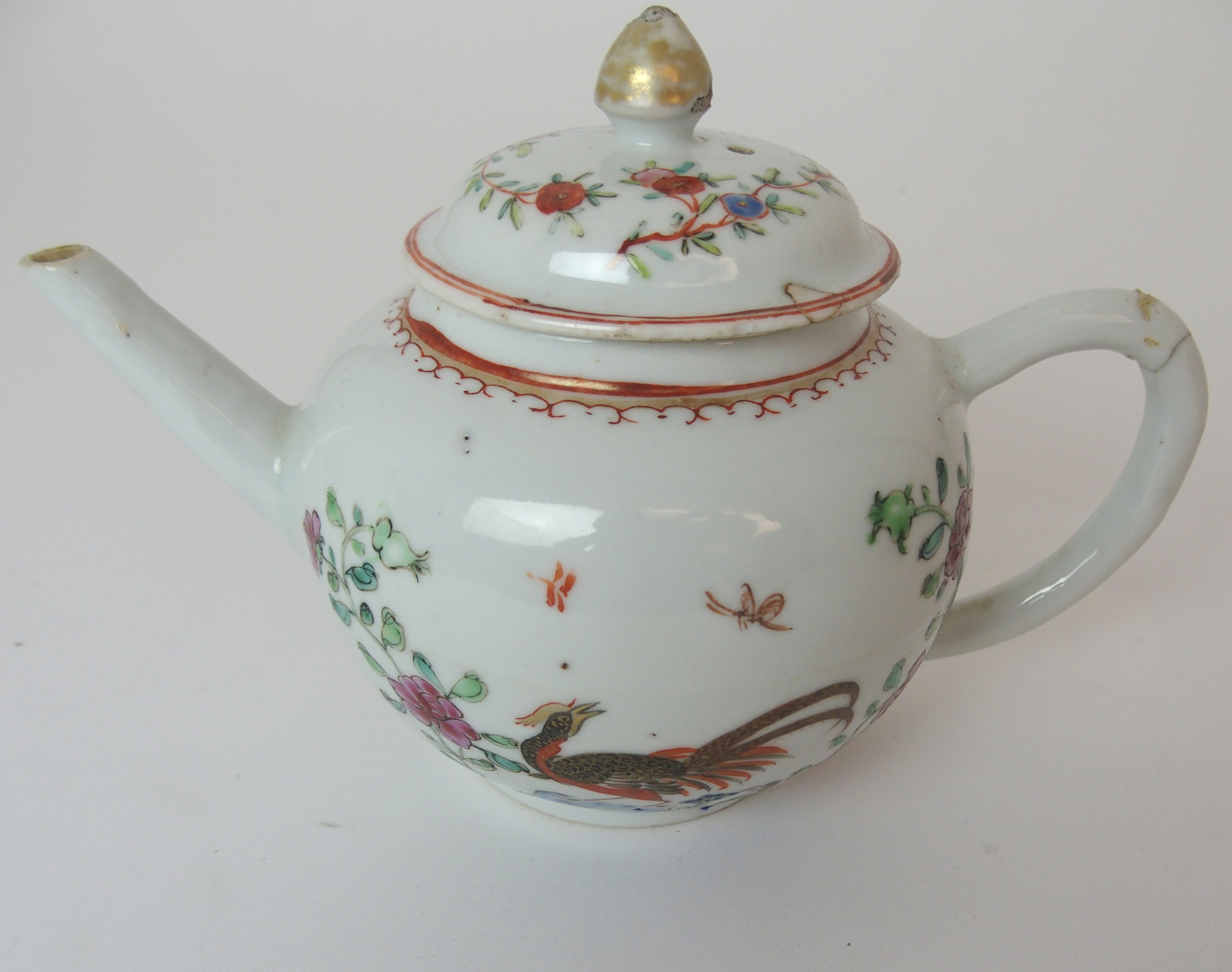 A CHINESE EXPORT TEAPOT AND COVER painted with exotic birds amongst peonies and rockwork - Image 2 of 13