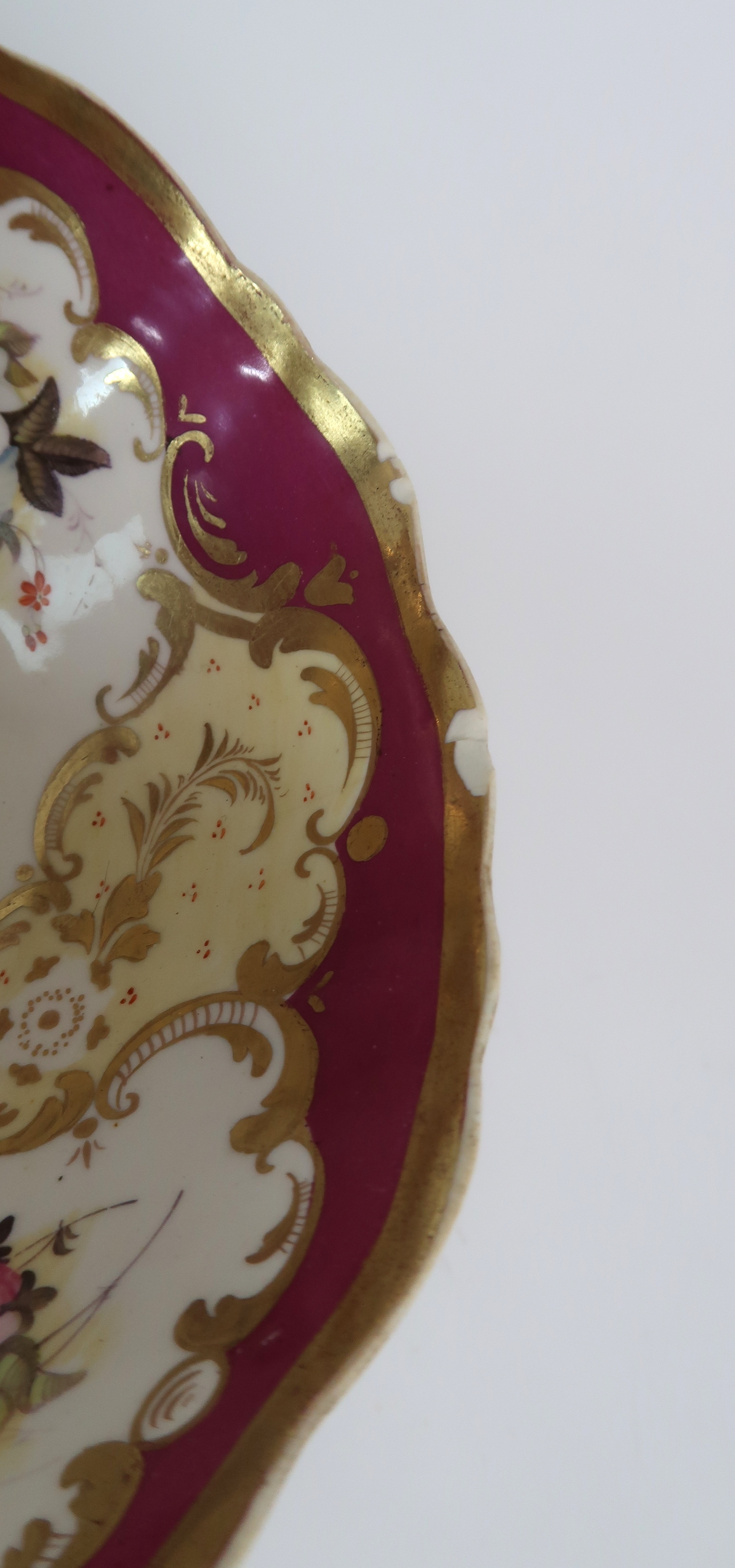 A HICKS AND MEIGH TEA AND COFFEE SET the white ground with maroon and gilt borders, surrounding - Image 4 of 13