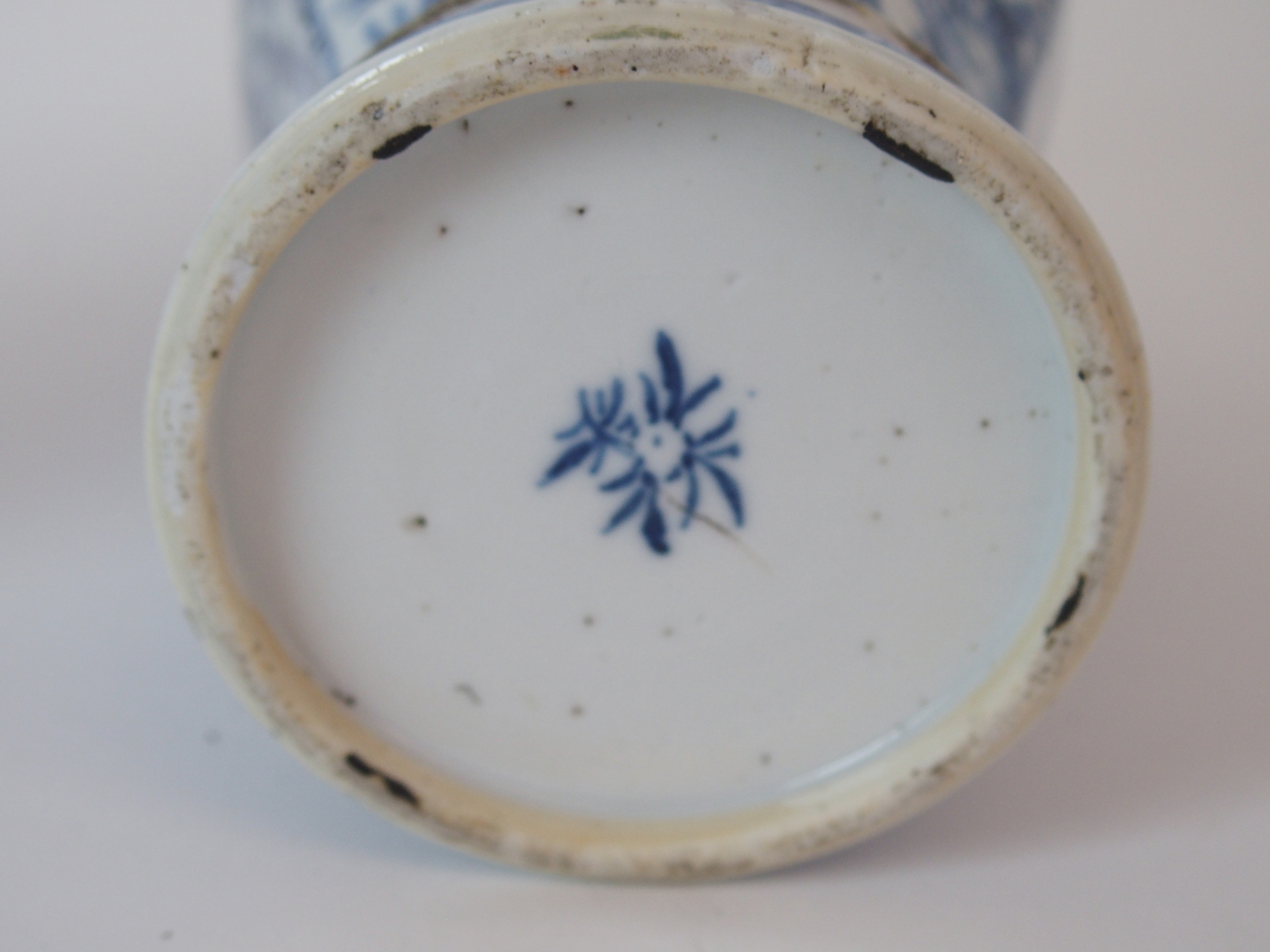 A PAIR OF CHINESE BLUE AND WHITE OCTAGONAL VASES each painted with panels of insects amongst foliage - Image 12 of 12