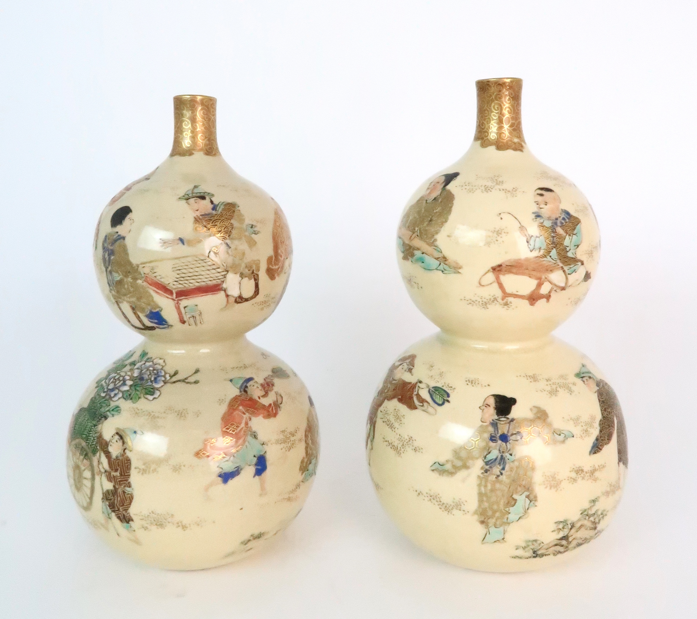 A PAIR OF SATSUMA DOUBLE GOURD VASES each painted with figures playing in gardens, with red and gilt - Image 5 of 12