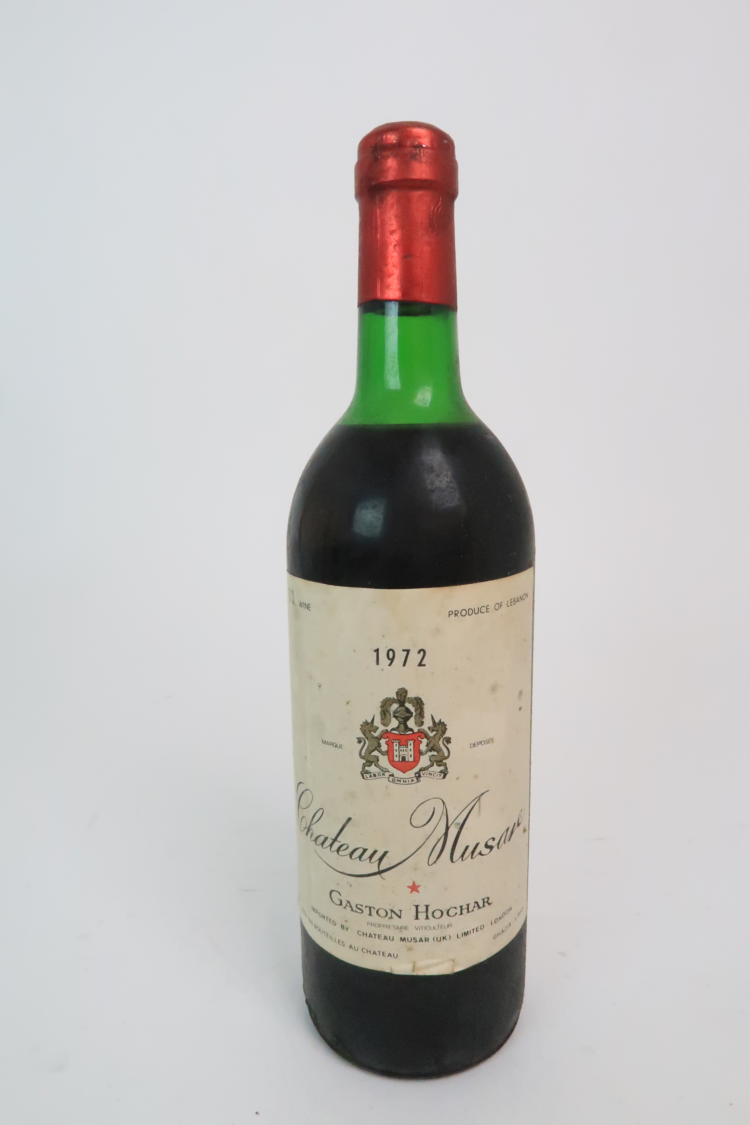 TWO BOTTLE OF CHATEAU BEYCHEVELLE MEDOC, 1970 & 1983 a bottle of Chateau Musar, 1972, 73cl and two - Image 11 of 11