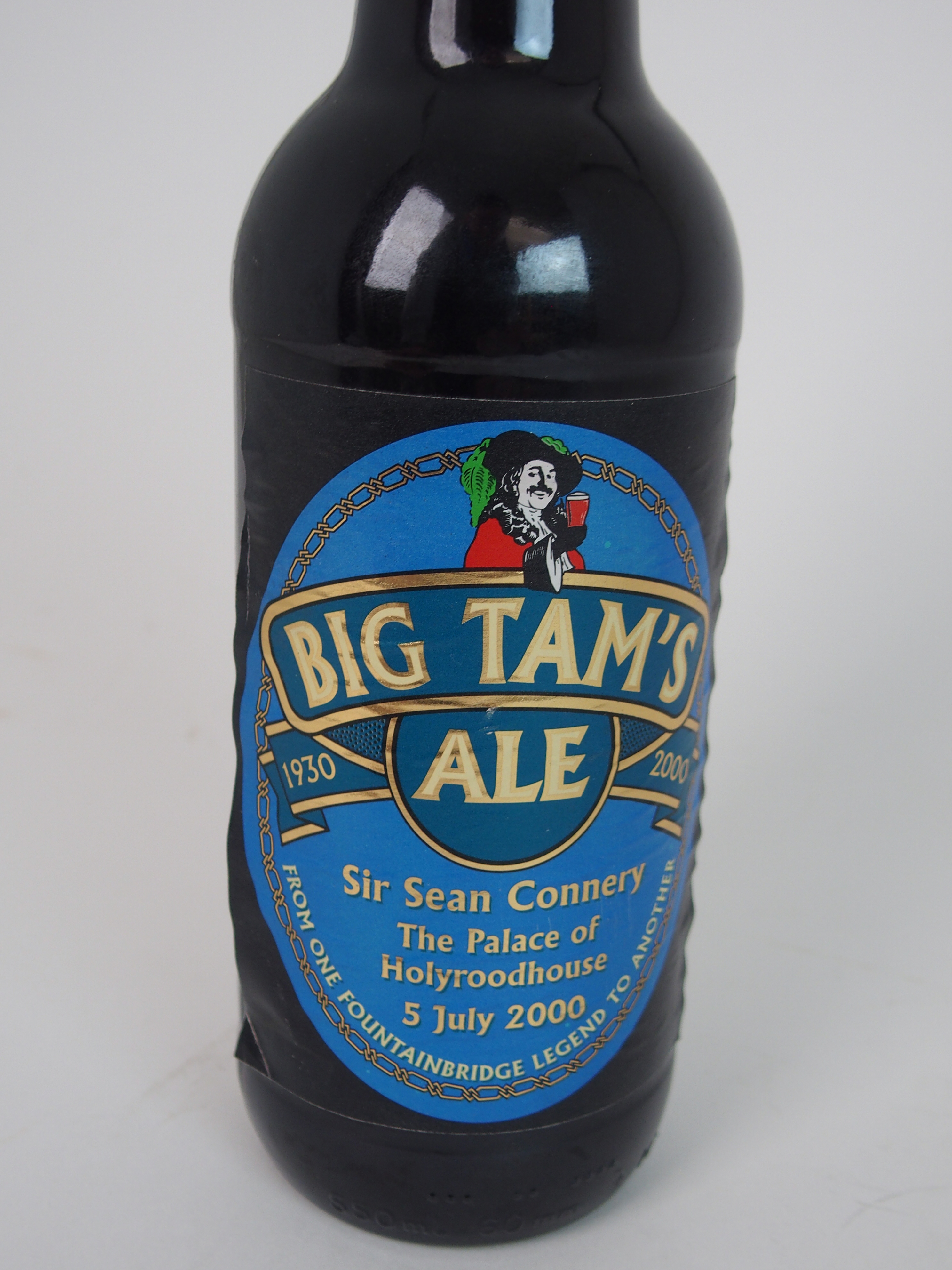 A BOTTLE OF BIG TAM'S ALE to commemorate Sir Sean Connery's Knighthood, 5th July 2000 Condition - Image 3 of 5
