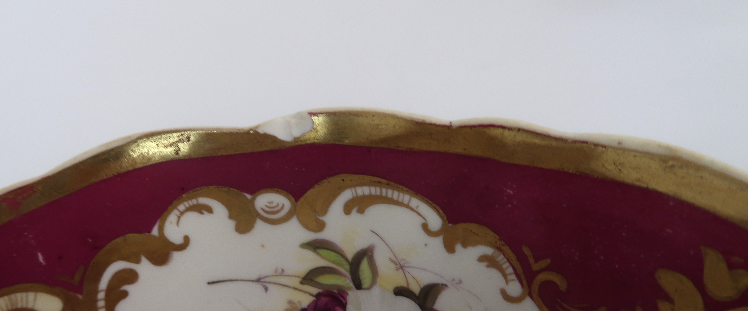 A HICKS AND MEIGH TEA AND COFFEE SET the white ground with maroon and gilt borders, surrounding - Image 5 of 13