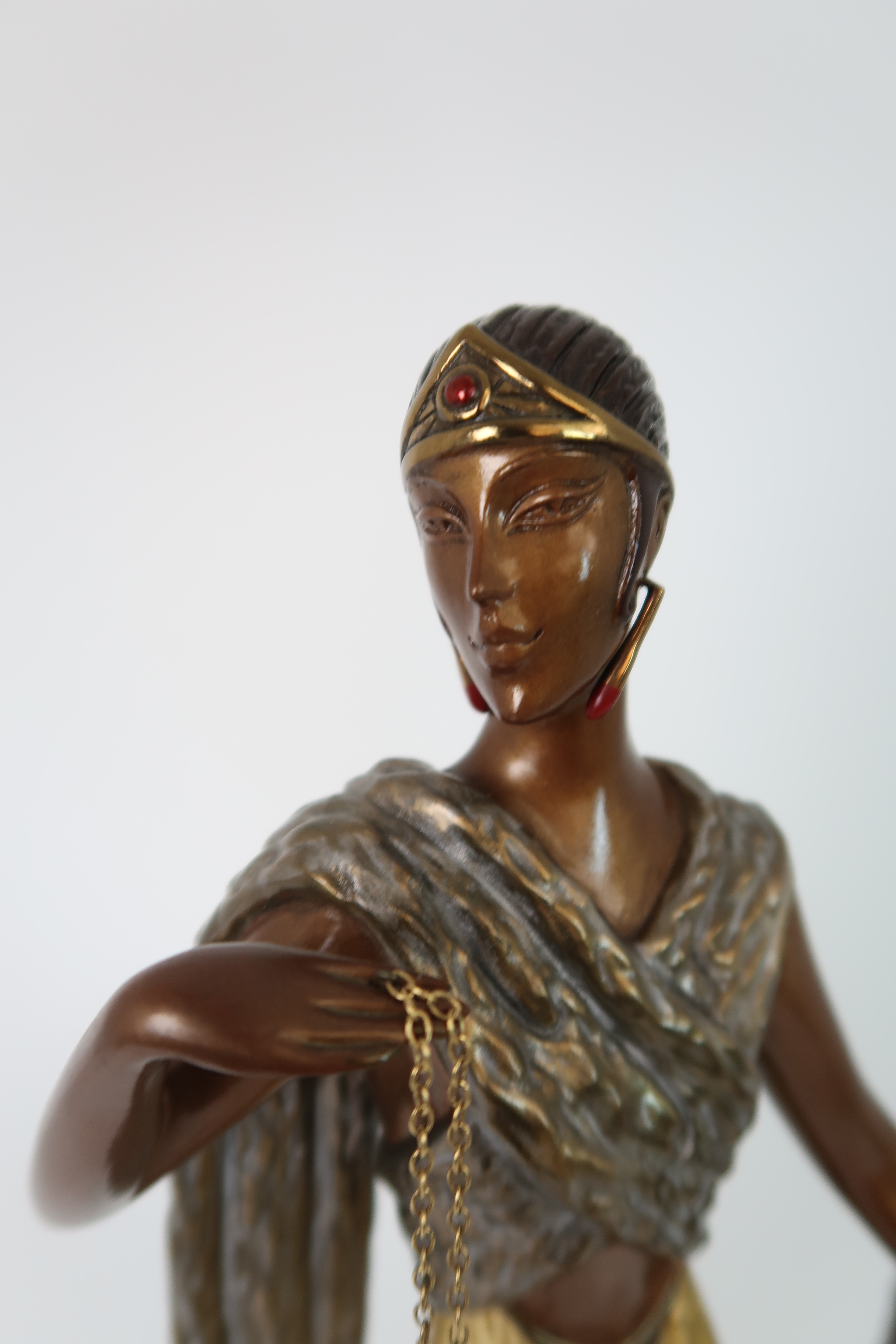 ERTE, (Russian, 1892-1990) 'JE L'AIME' bronze figure of a woman, stamped 498/500, 1988, Sevenarts - Image 6 of 7