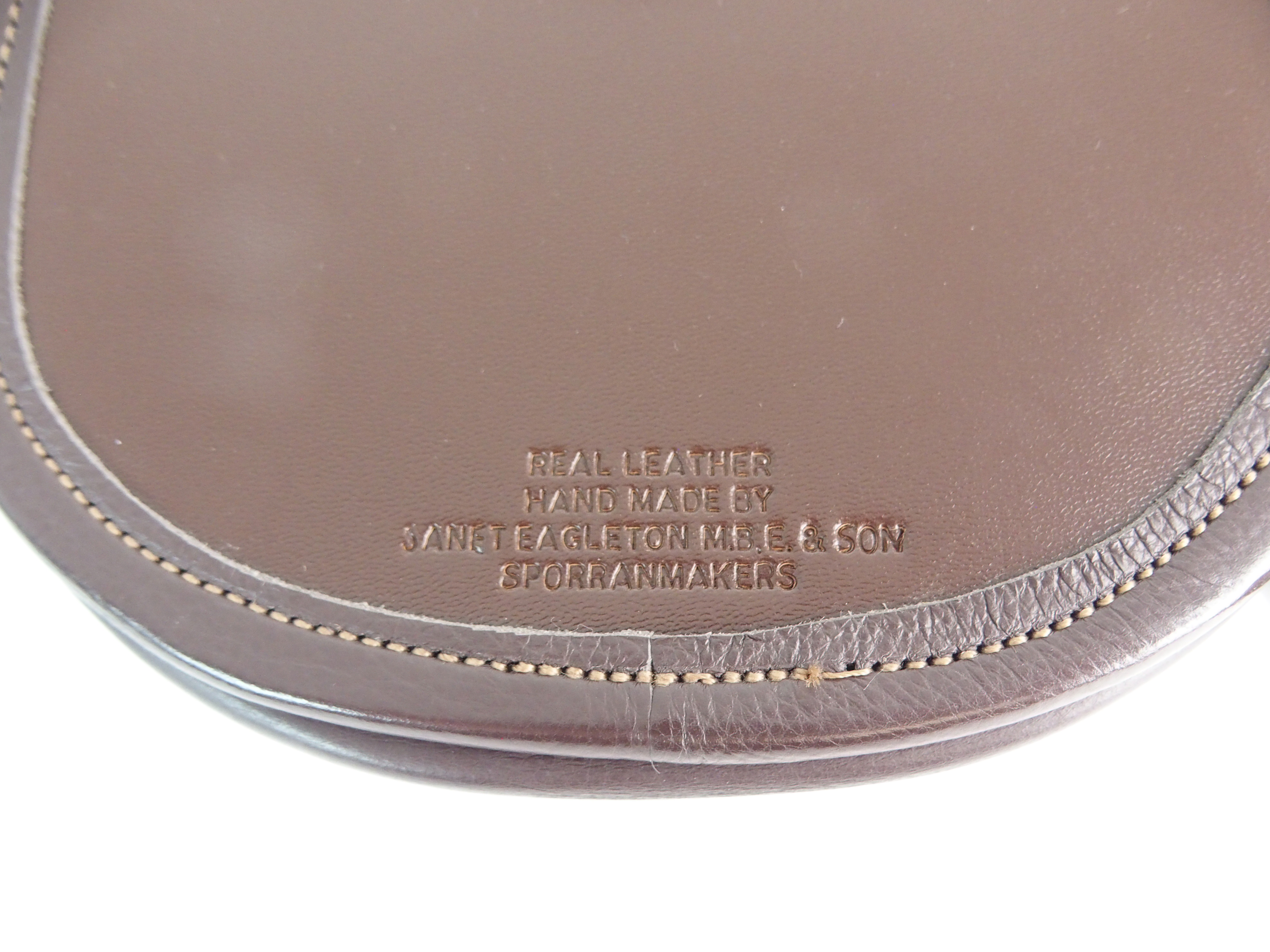 A JANET EAGLETON MBE & SONS BROWN LEATHER SPORRAN Sporran-Nation brown leather sporran, a brown - Image 2 of 4