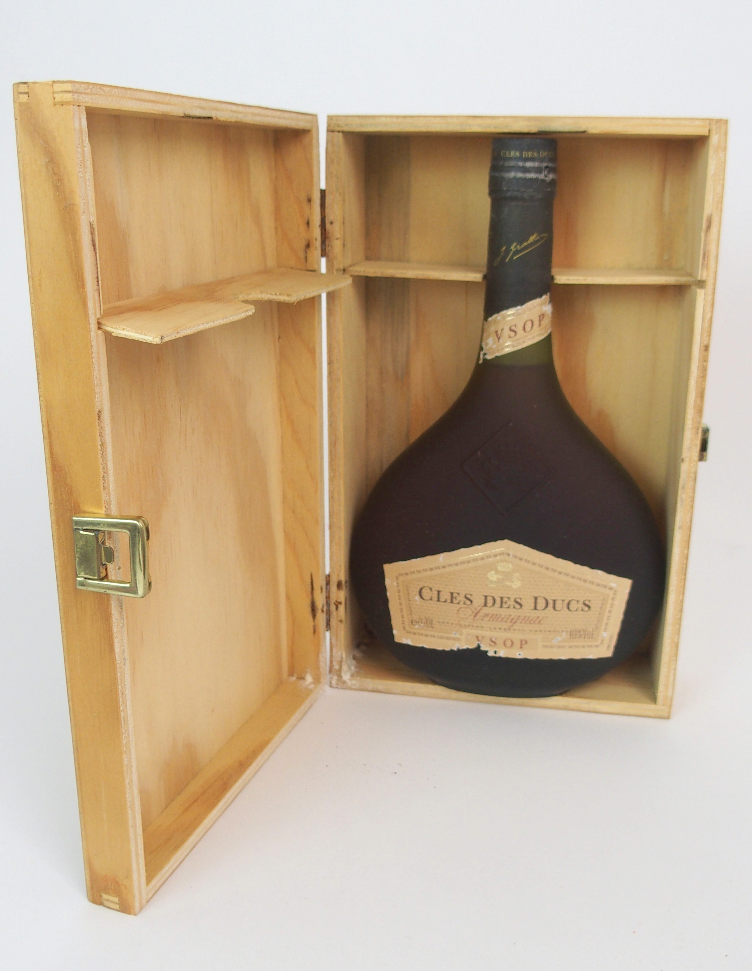 A BOTTLE OF CLES DES DUCS 40%vol, 0.70l in wood case Condition Report: Available upon request - Image 2 of 4