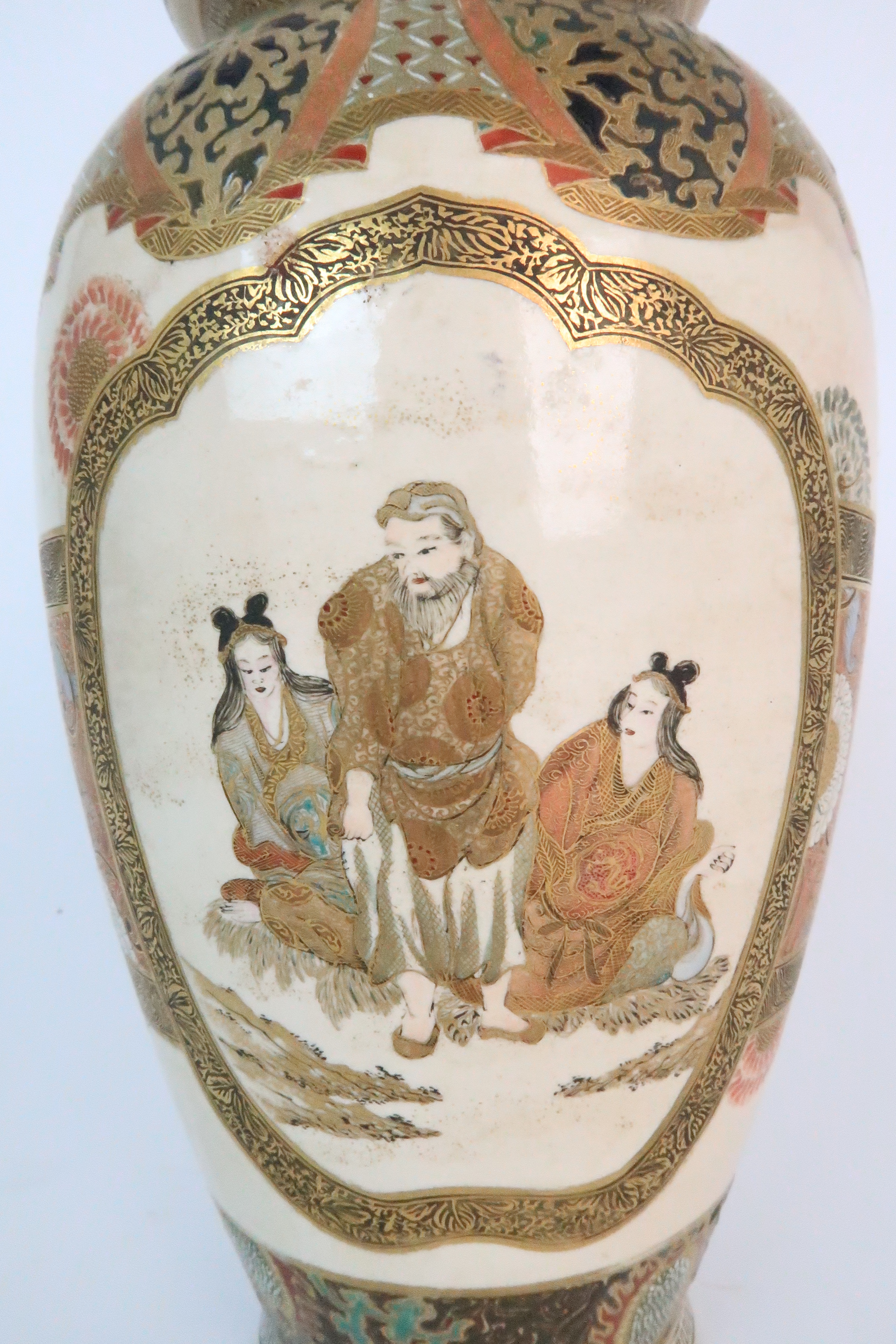 A SATSUMA BALUSTER VASE painted with panels of figures and Ho-o bird divided by a band of - Image 8 of 12