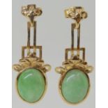 A PAIR OF ART DECO STYLE DROP EARRINGS hardstones approx 10mm x 8mm x 4.2mm, length of earring