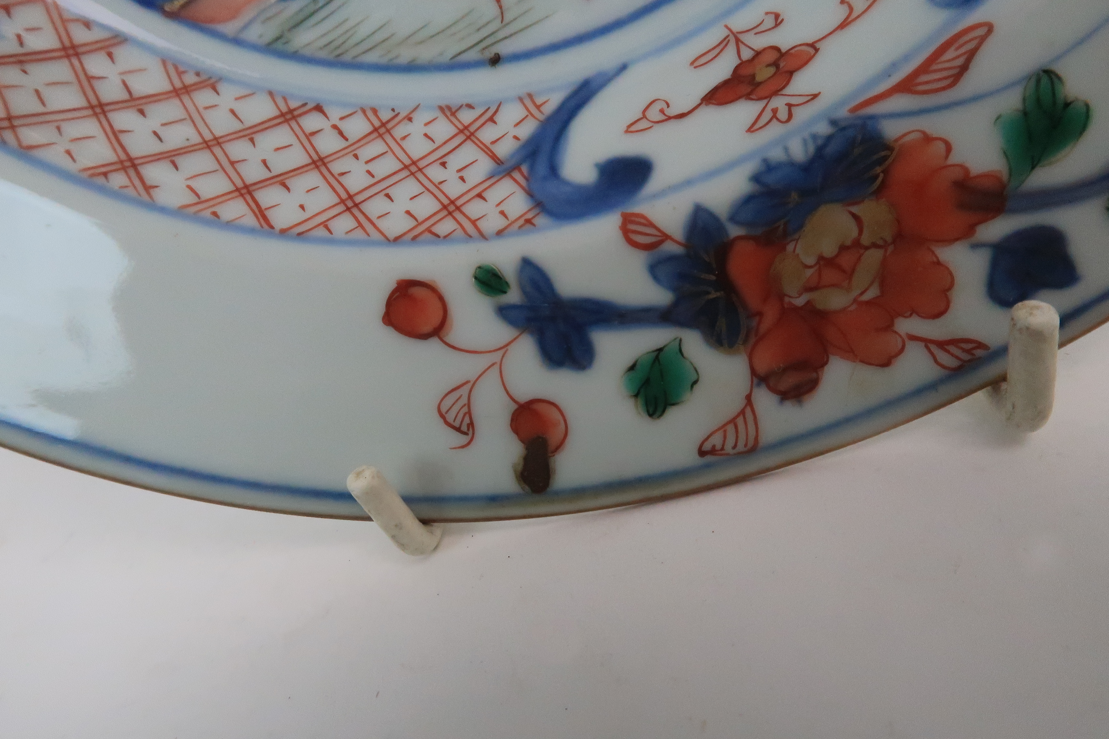 *WITHDRAWN* A PAIR CHINESE IMARI EXPORT PLATES painted with pagodas on islands, within diaper - Image 7 of 12