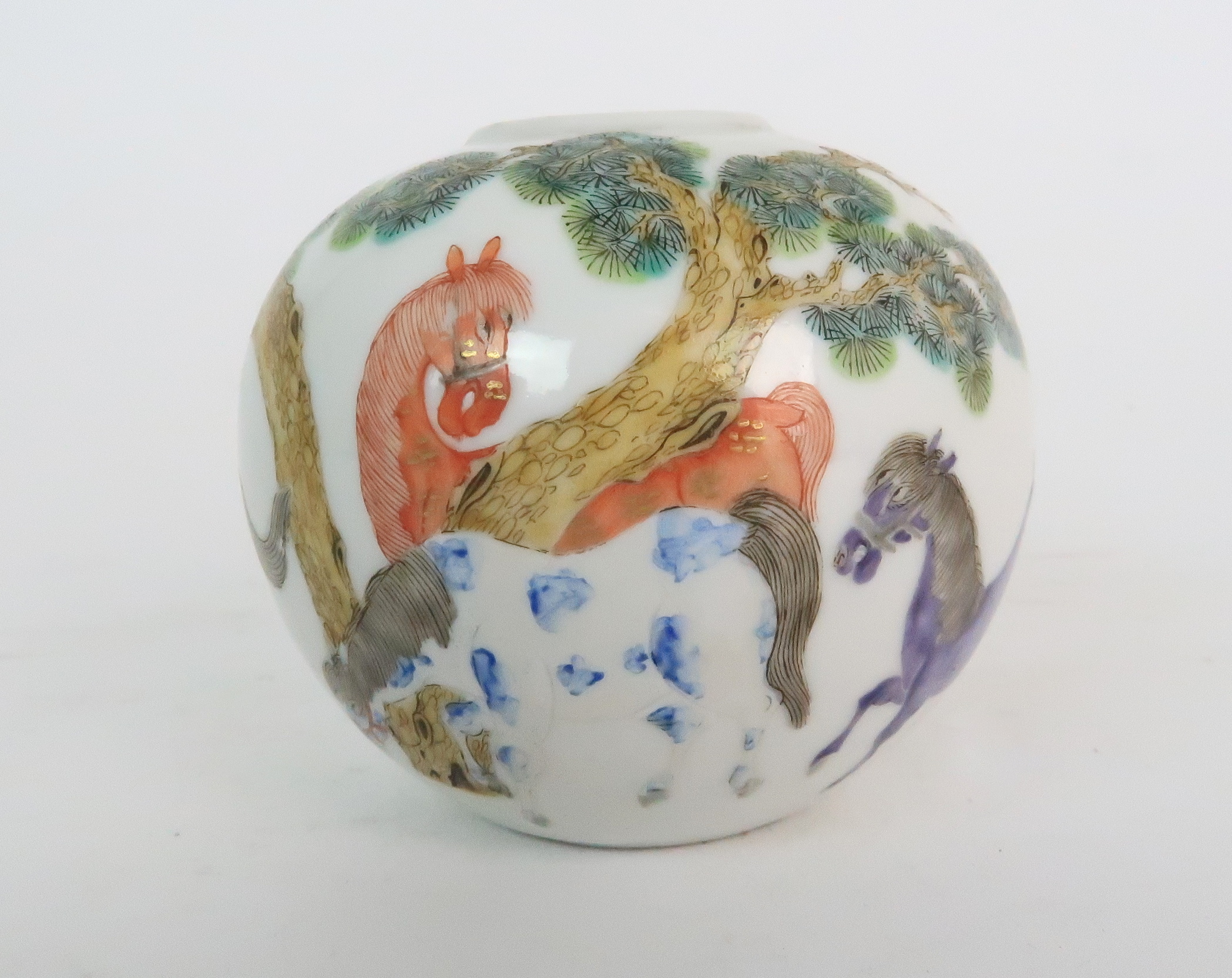 A CHINESE PORCELAIN GLOBULAR VASE painted with The Eight Horses of Mu Wang, beneath pine trees, - Image 3 of 11