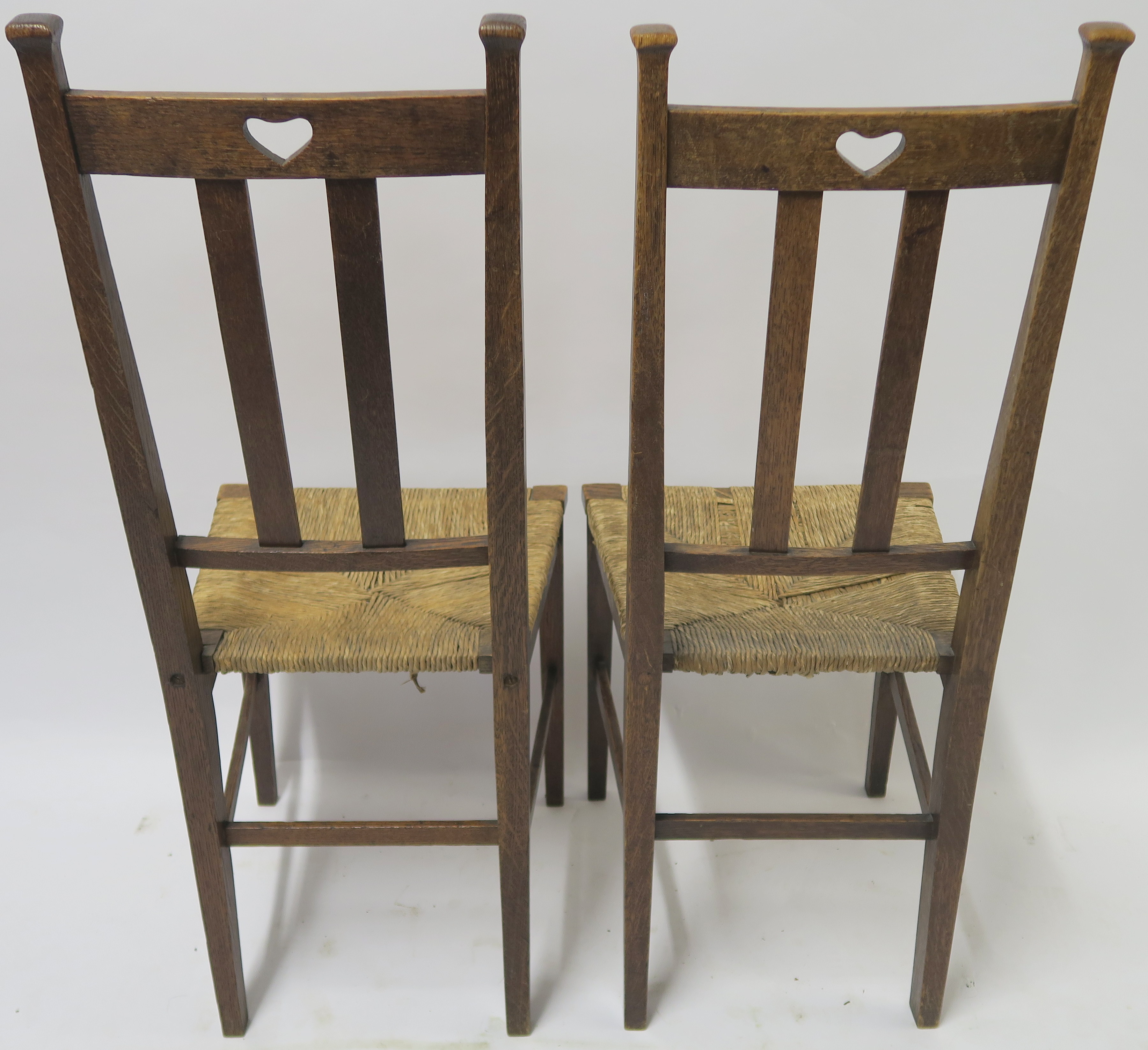 A SET OF SIX ARTS AND CRAFTS DINING CHAIRS WITH RUSH SEATS 103cm and 100cm high and two other chairs - Image 21 of 22