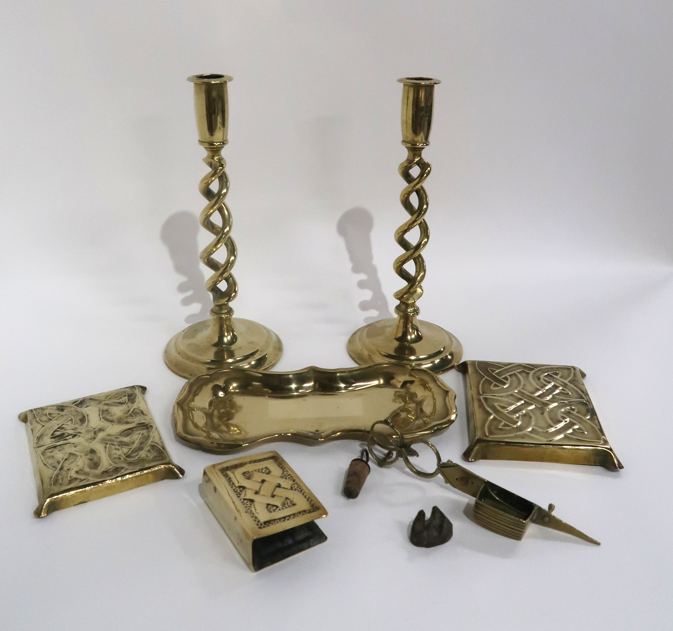 A WILLIAM SOUTTER AND SONS COPPER JARDINIERE two brass celtic knotwork trinket dishes, a similar - Image 2 of 4