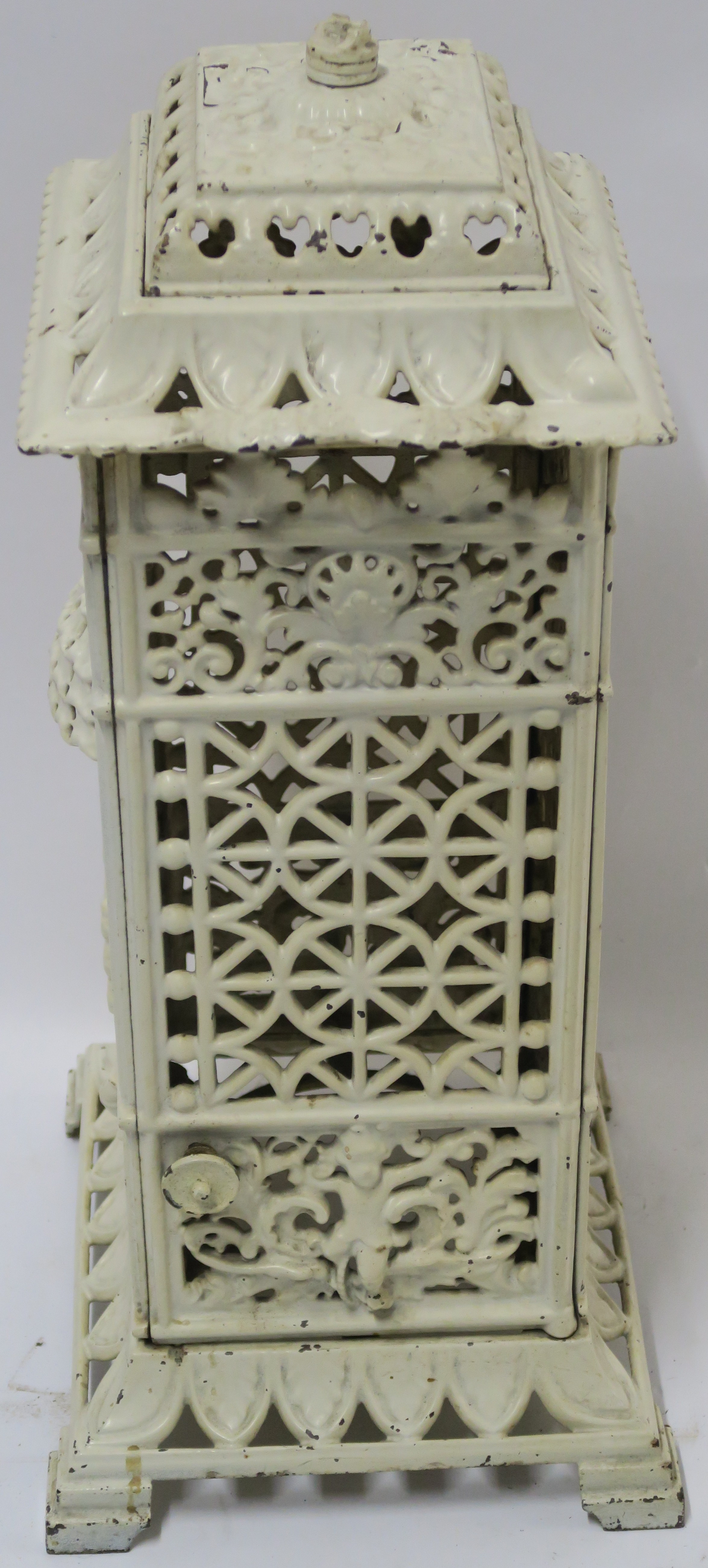 A CAST IRON ROOM HEATER, 63cm high, 33cm wide and 23cm deep Condition Report: Available upon - Image 3 of 5