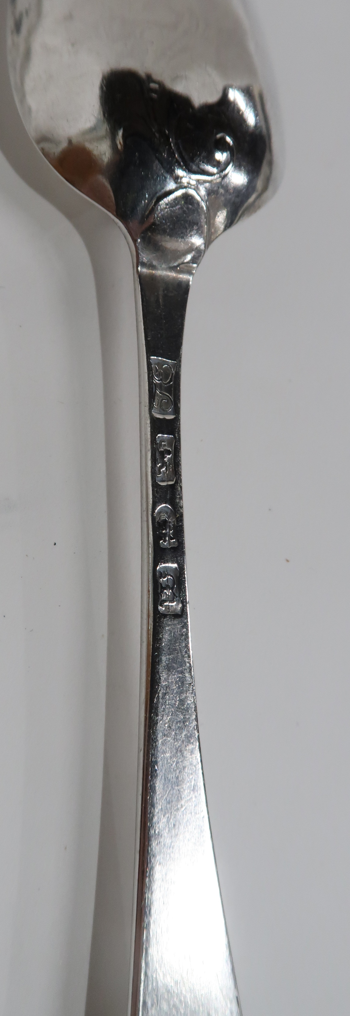 A SILVER TABLE SPOON BY MARY CHAWNER London 1835, with another table spoon and four silver dessert - Image 5 of 8