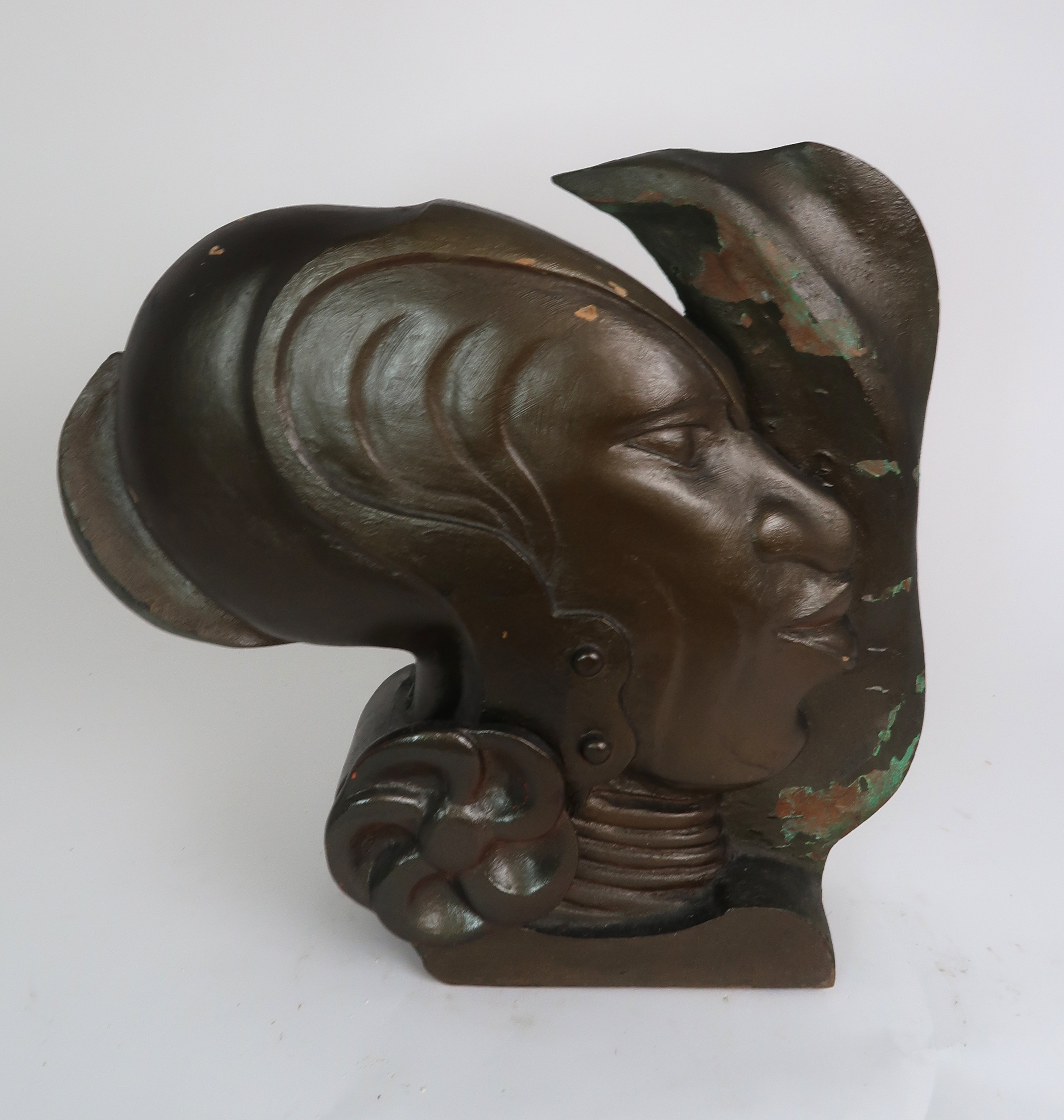 •THOMAS SYMINGTON HALLIDAY MBE, FRSA, DA (SCOTTISH 1902-1988) THE KAFFIR WOMAN painted carved