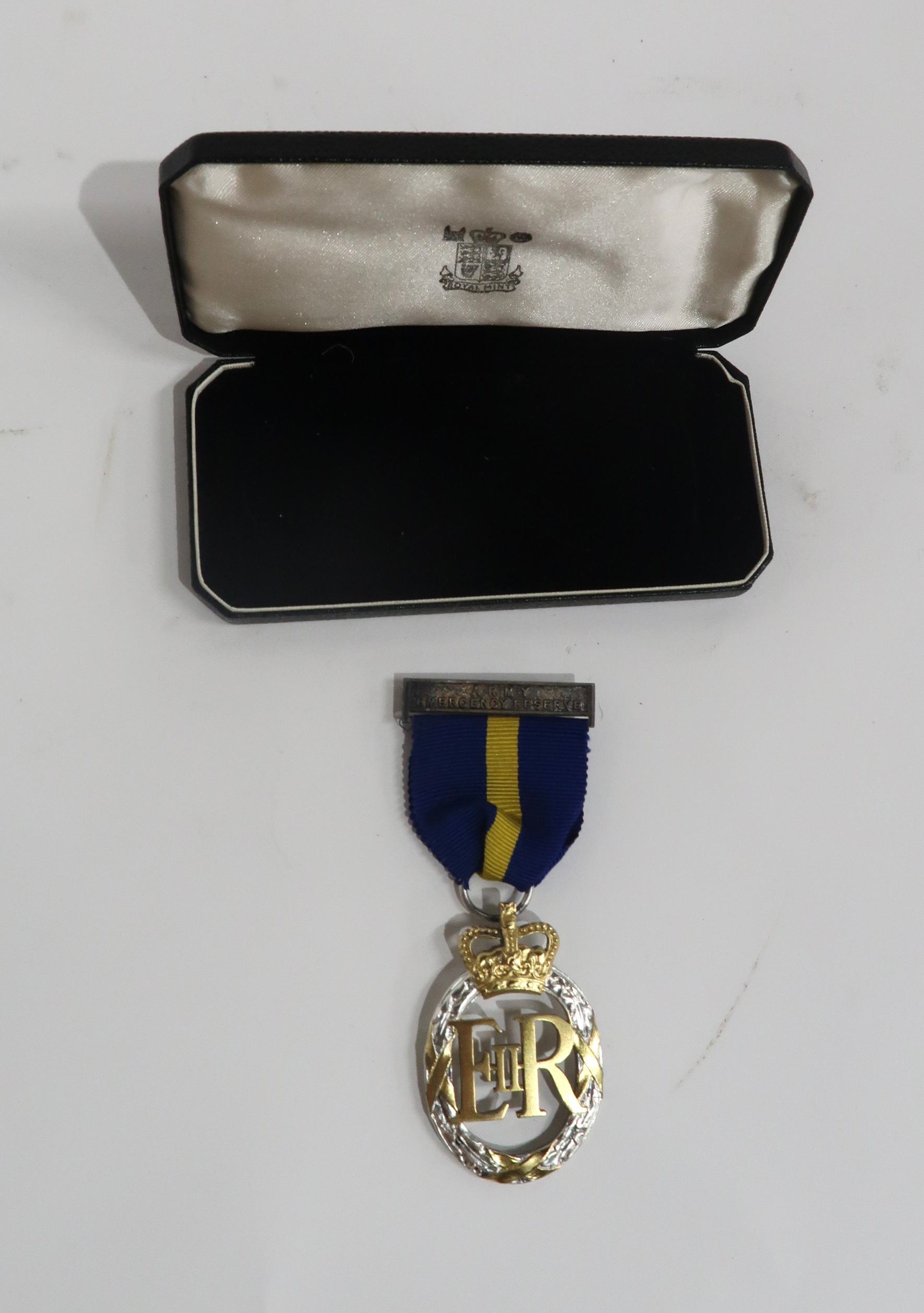 *WITHDRAWN* A CASED QUEEN ELIZABETH ARMY EMERGENCY RESERVE MEDAL 1963 in box of issue