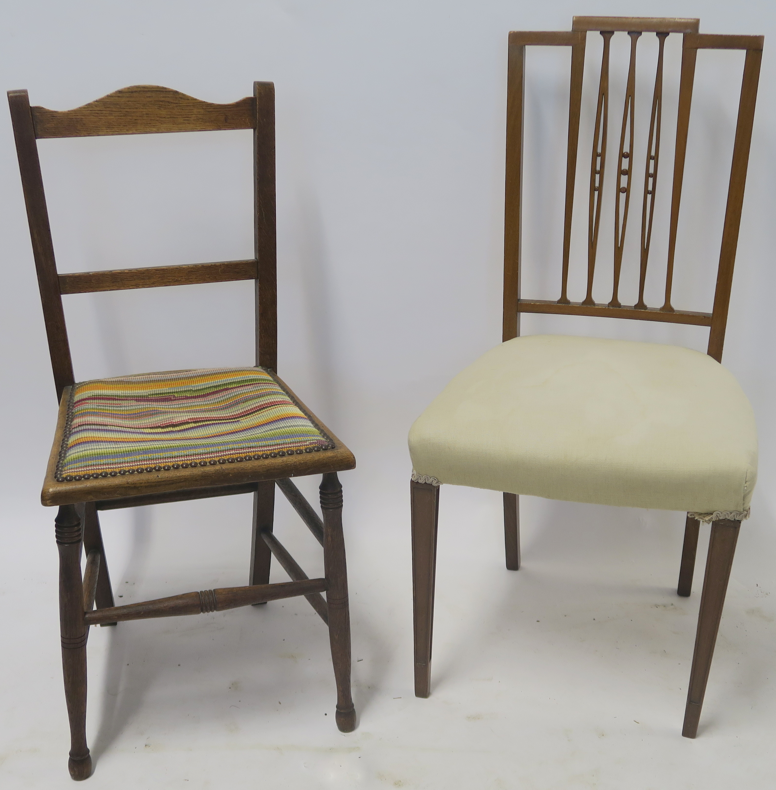 EDWARDIAN CHAIR AND AN OAK CHAIR (2) Condition Report: Available upon request