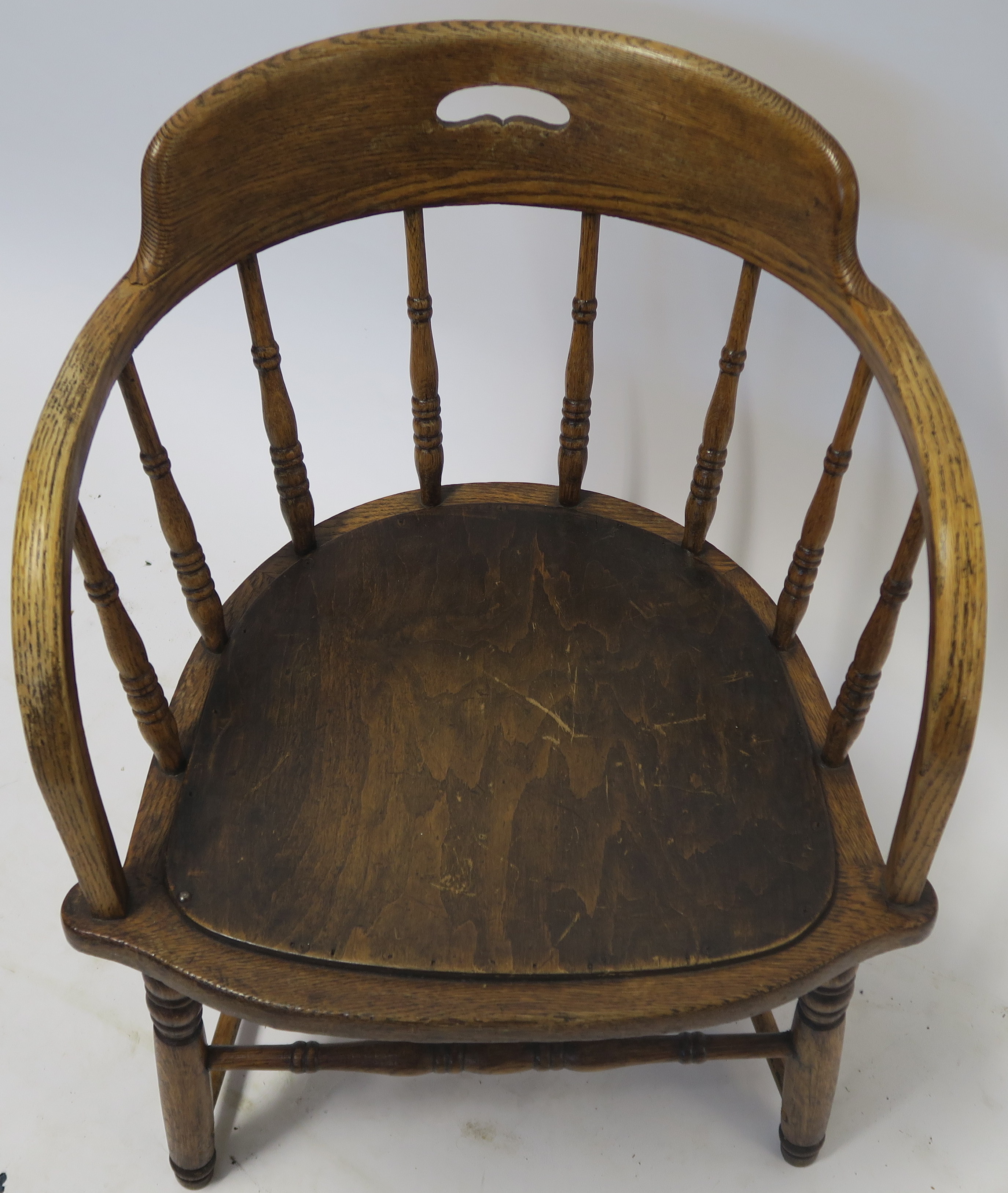 AN OAK ARMCHAIR, 67cm high Condition Report: Available upon request - Image 2 of 2