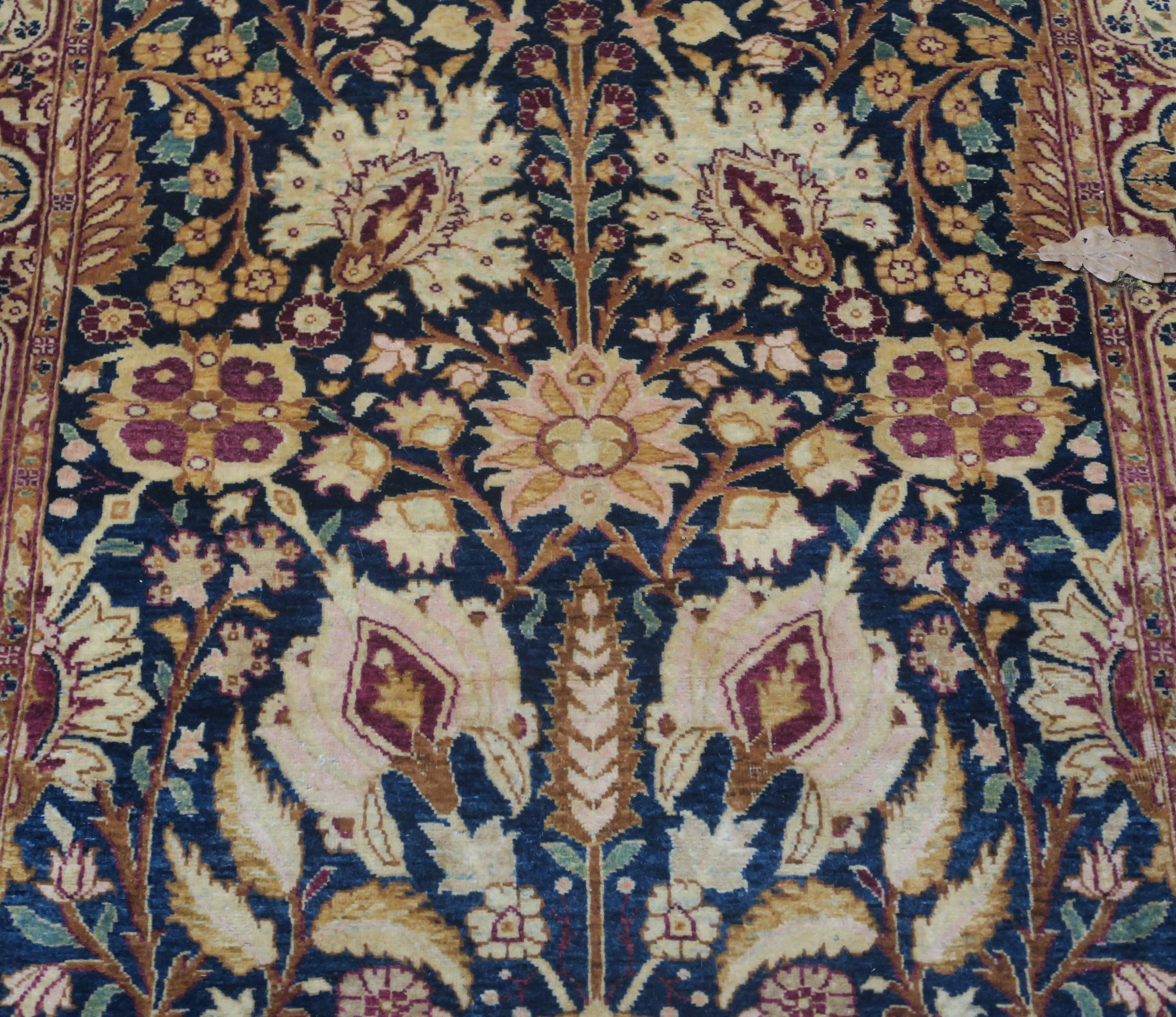 A blue ground Pakistan Fine Garous rug with floral design, 160cm x 93cm Condition Report: - Image 2 of 5