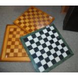 Three chess boards and two 800 standard decorative pictures etc