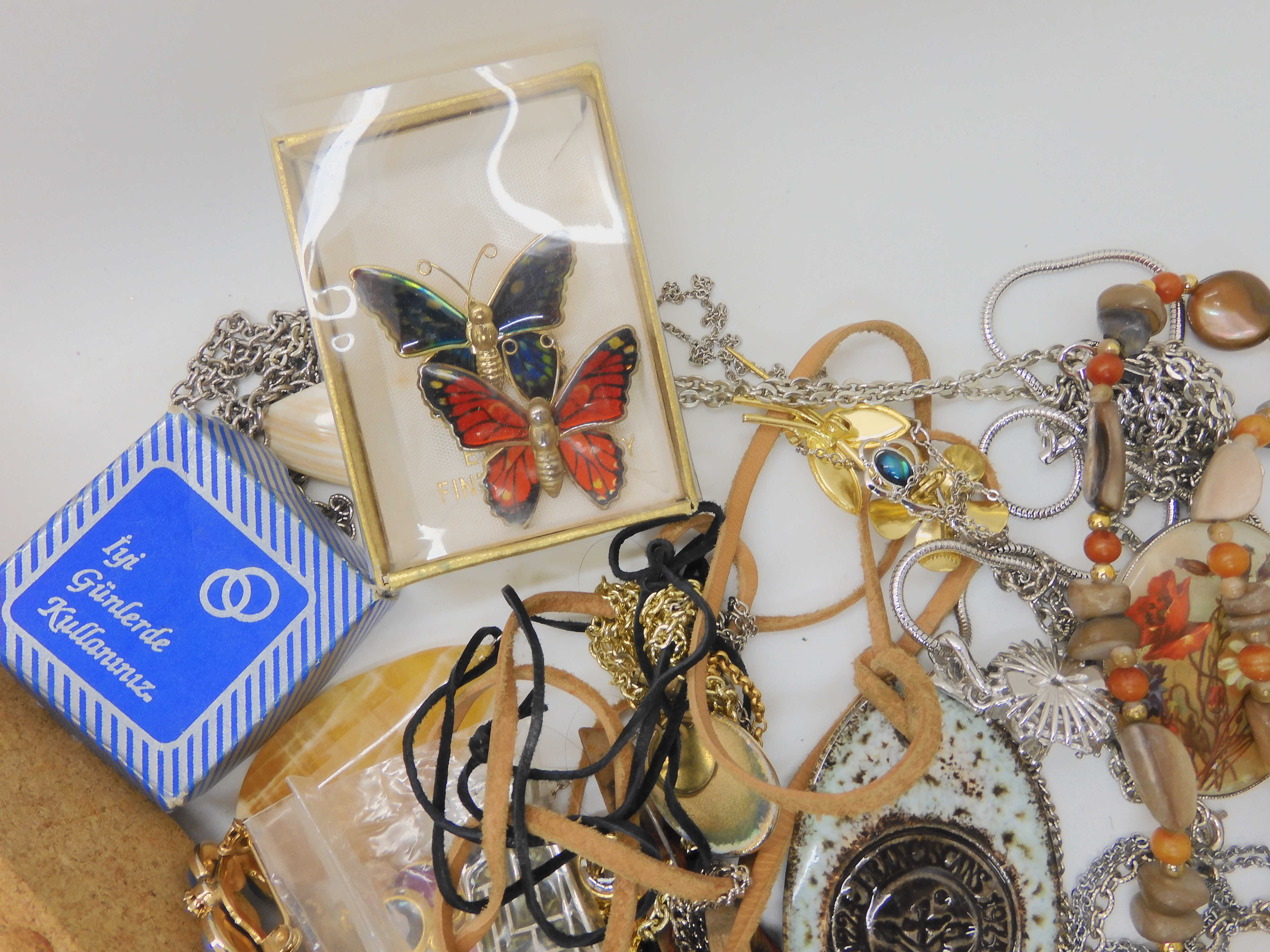 A cork landscape box full of vintage costume jewellery Condition Report: Not available for this lot - Image 6 of 6