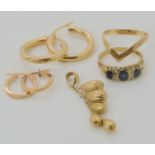 Two pairs of 9ct hoop earrings, pendant and two (af) rings all hallmarked 9ct weight combined 6gms